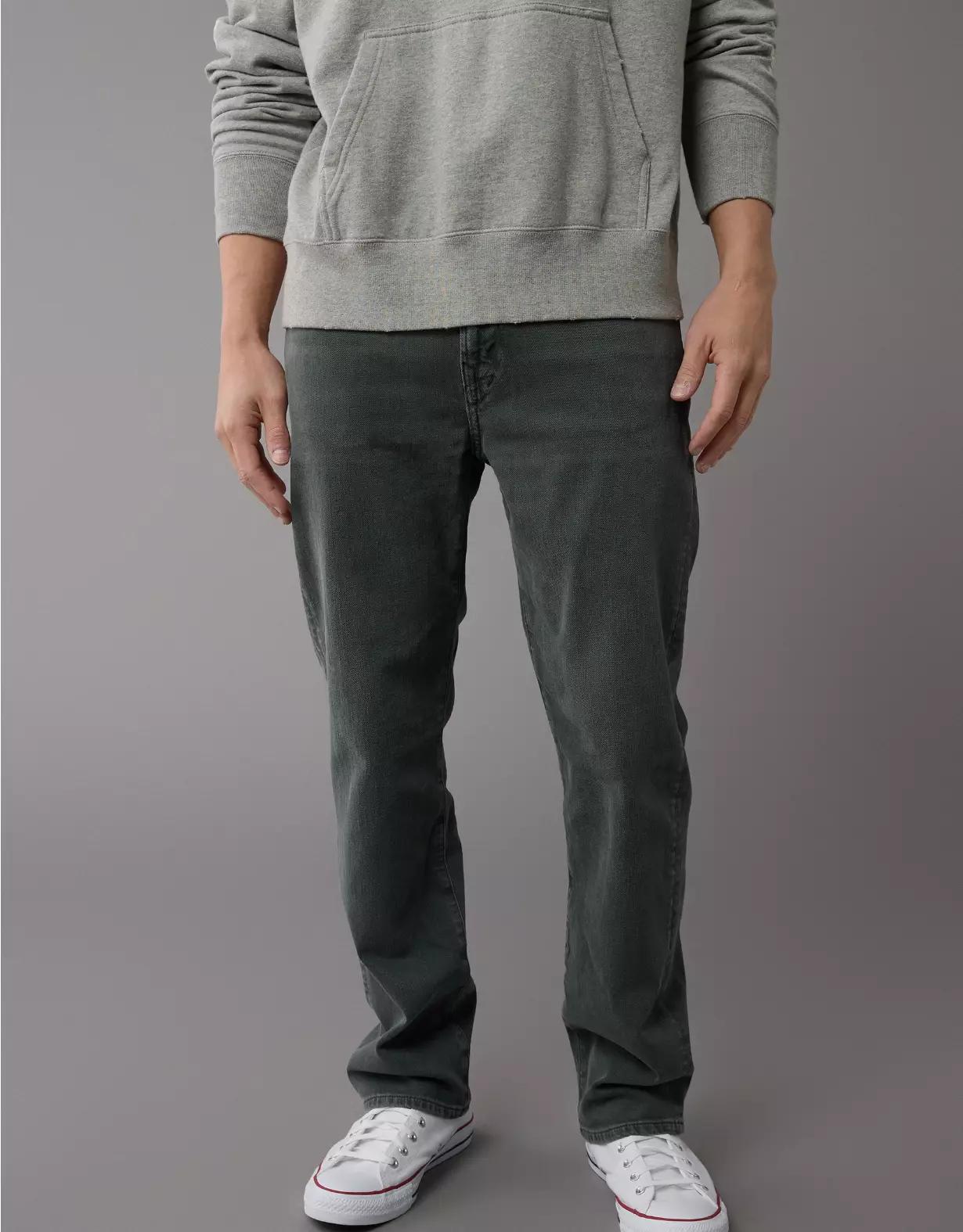 AE EasyFlex Relaxed Straight Jean Product Image