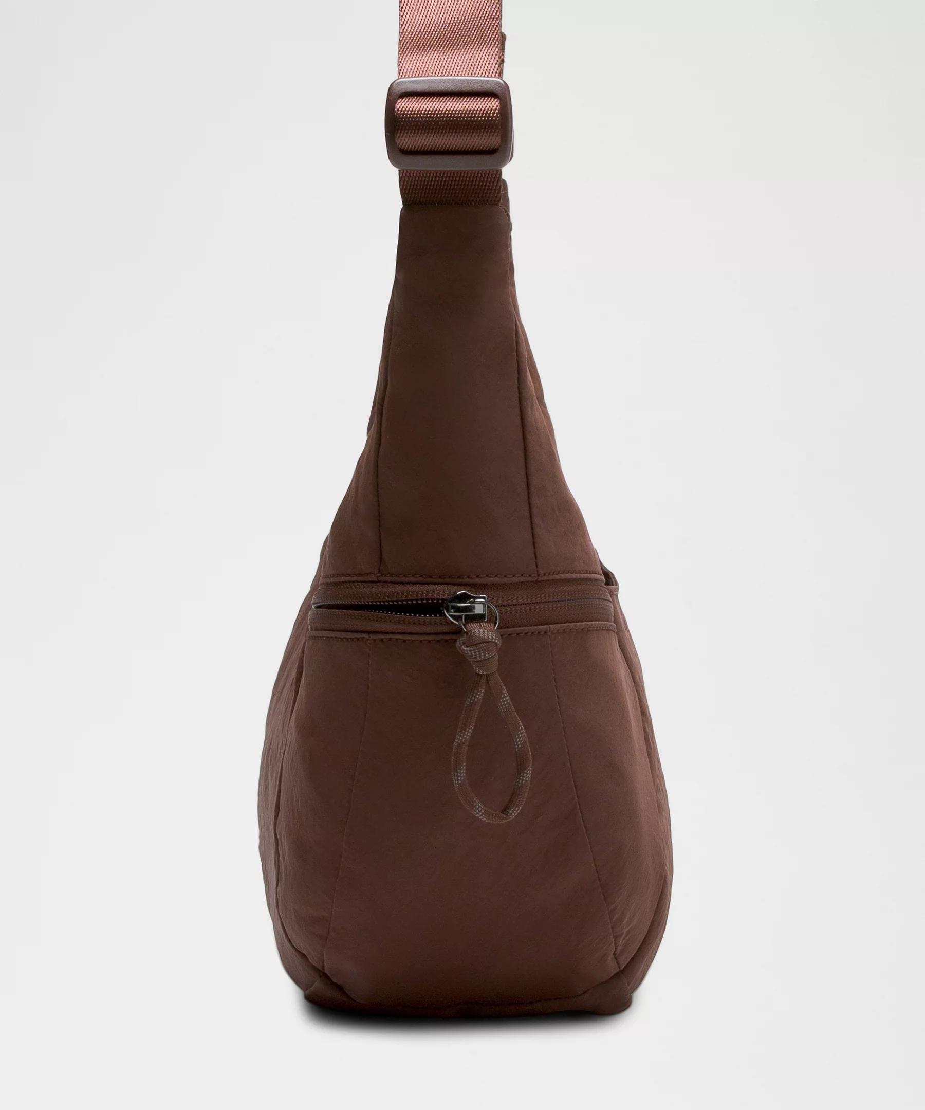 Slouchy Sling Bag 6L Product Image