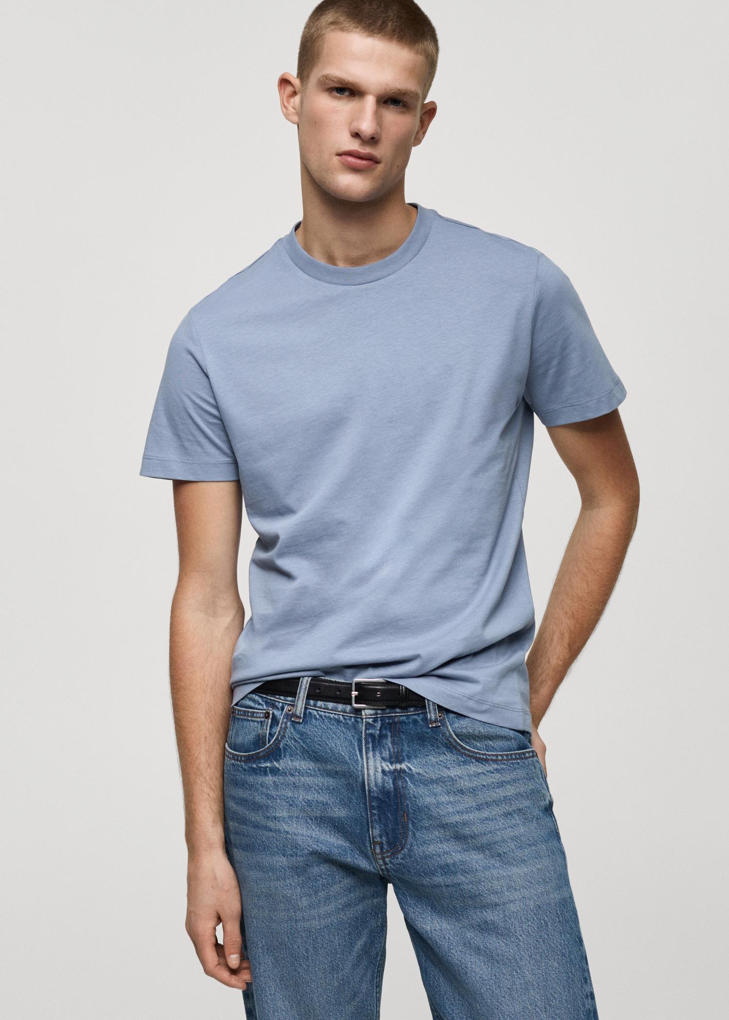 100% cotton slim-fit t-shirt - Men | MANGO USA Product Image