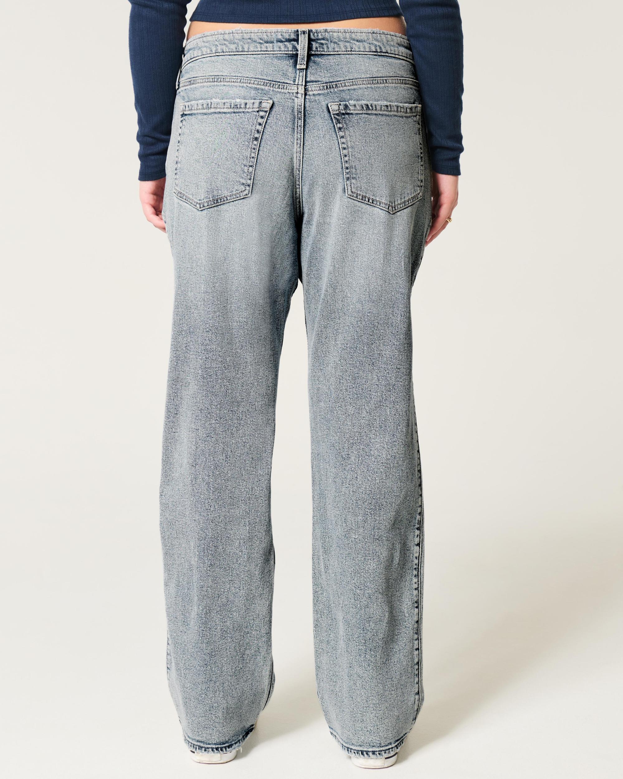 Low-Rise Medium Wash Relaxed Straight Jeans Product Image