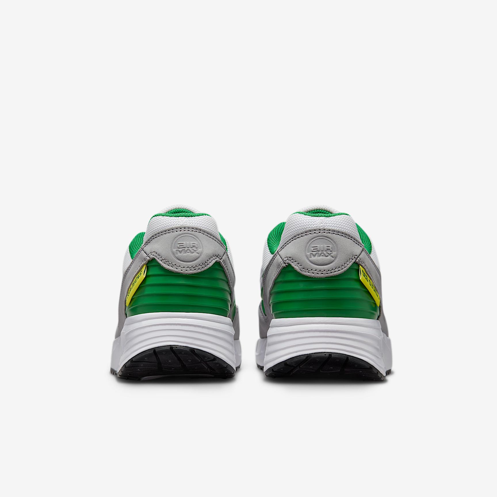 Nike College Air Max Verse (Oregon) Men's Shoes Product Image