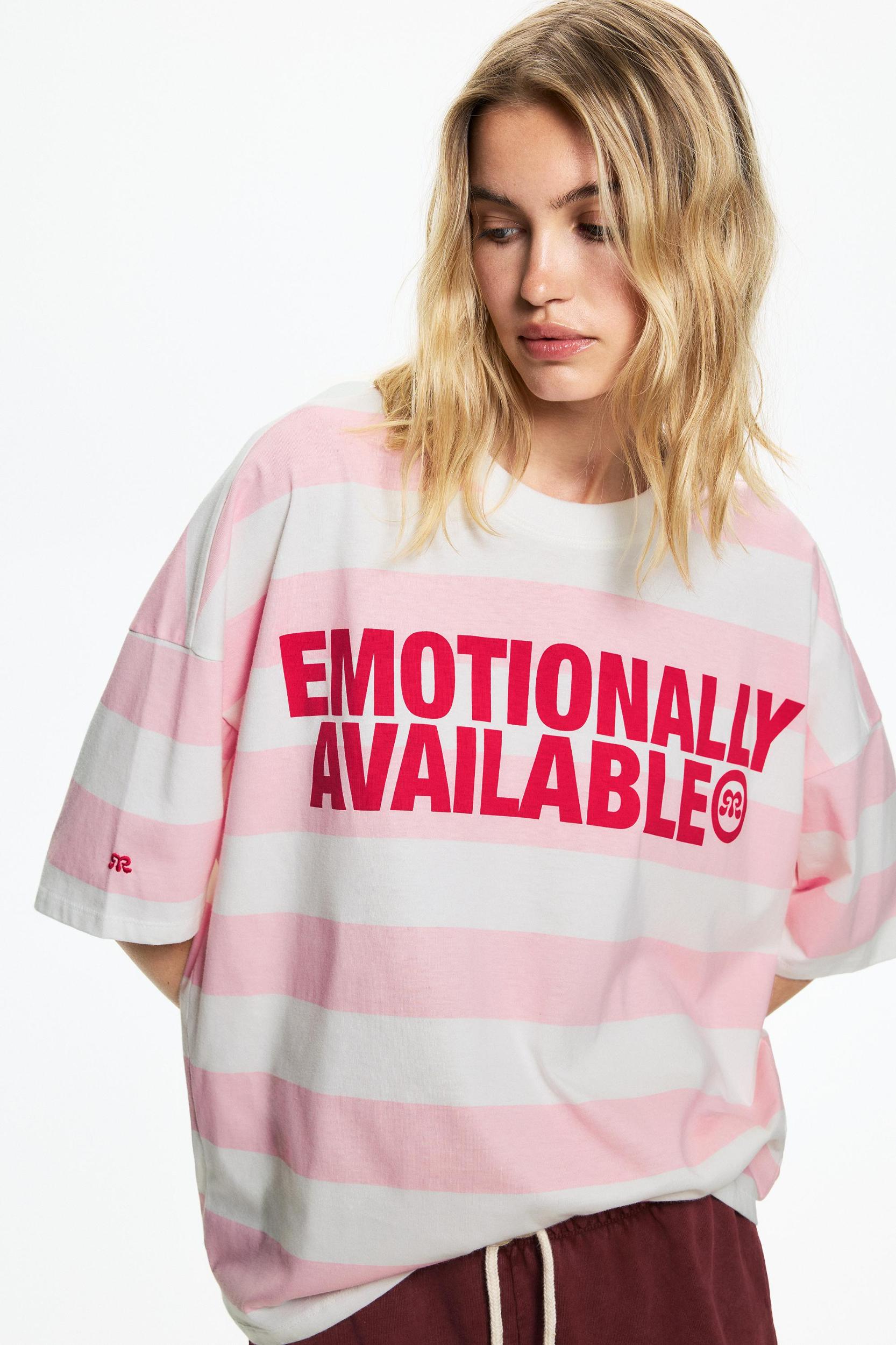 Pink striped T-shirt Product Image