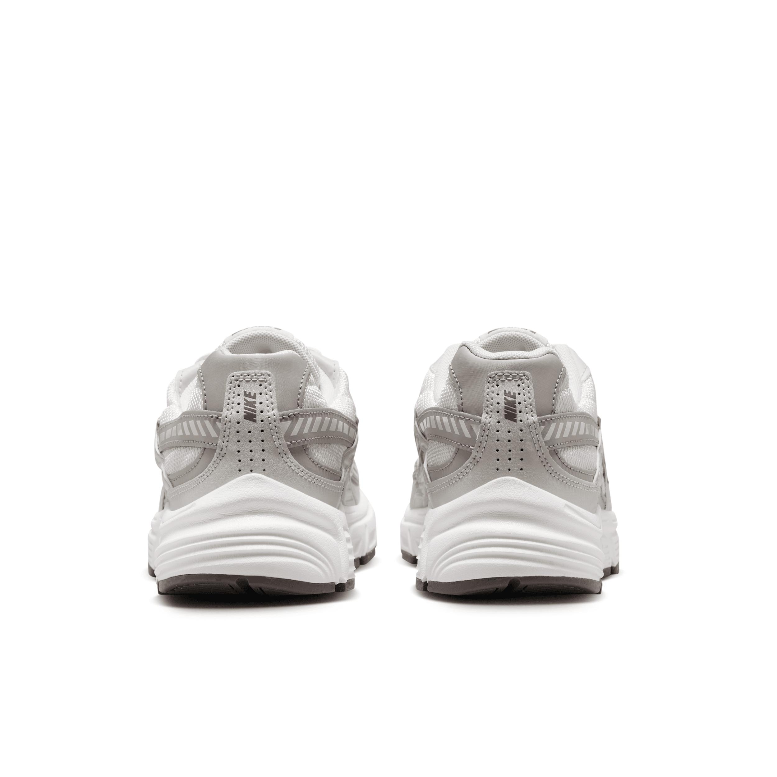 Nike Womens Initiator Shoes | IB4339-001 Product Image