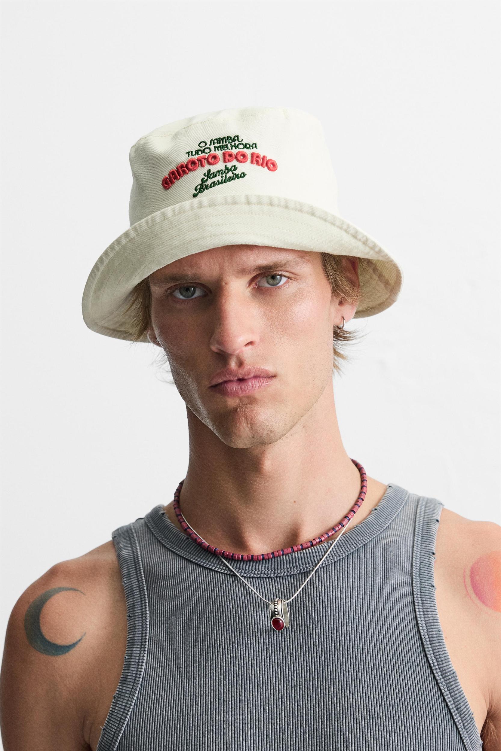 CONTRAST EMBROIDERY BUCKET HAT Product Image
