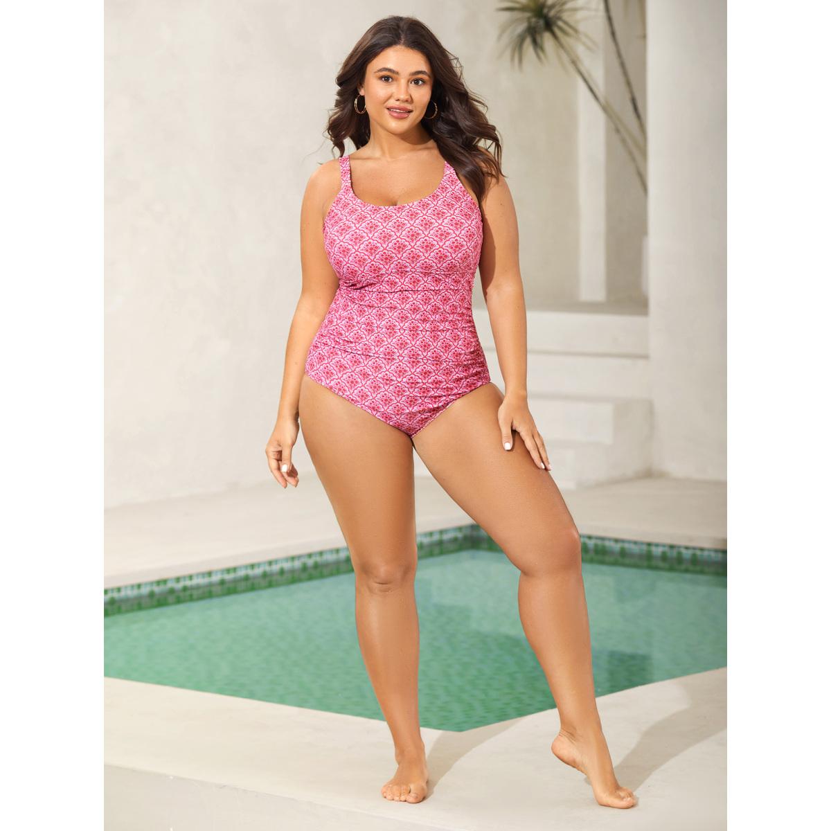 Plus Size Geometric Print Ruched One-Piece Swimsuit Women's Swimwear Peach Resort Gathered Curve Bathing Suits High stretch One Pieces BloomChic 26/4X Product Image