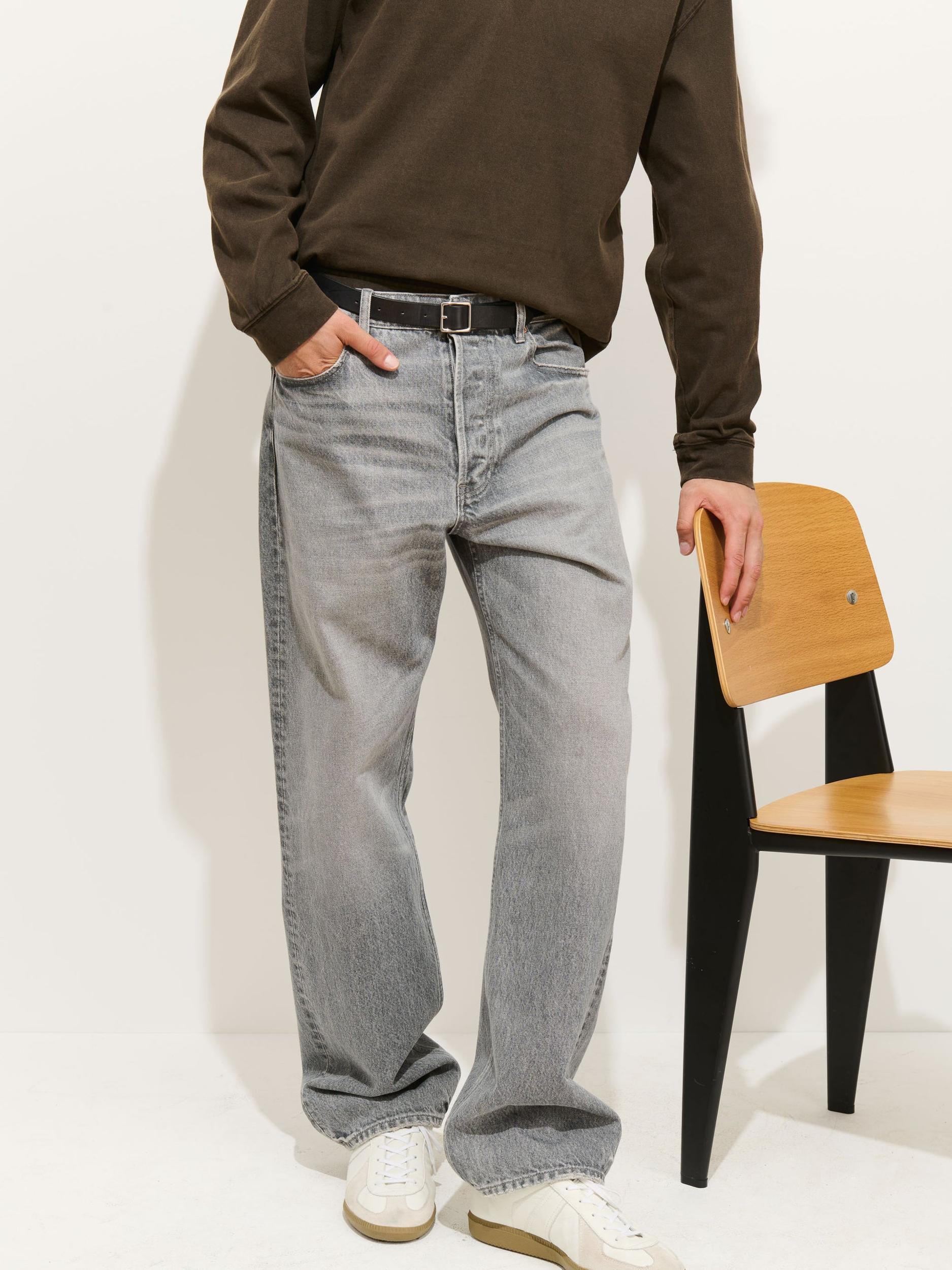 AM Relaxed Straight 5 Pocket Jean Product Image