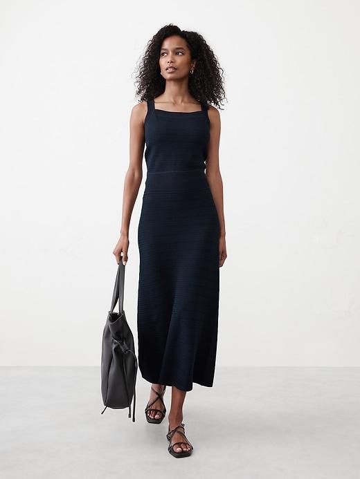 Textured Midi Sweater Skirt Product Image