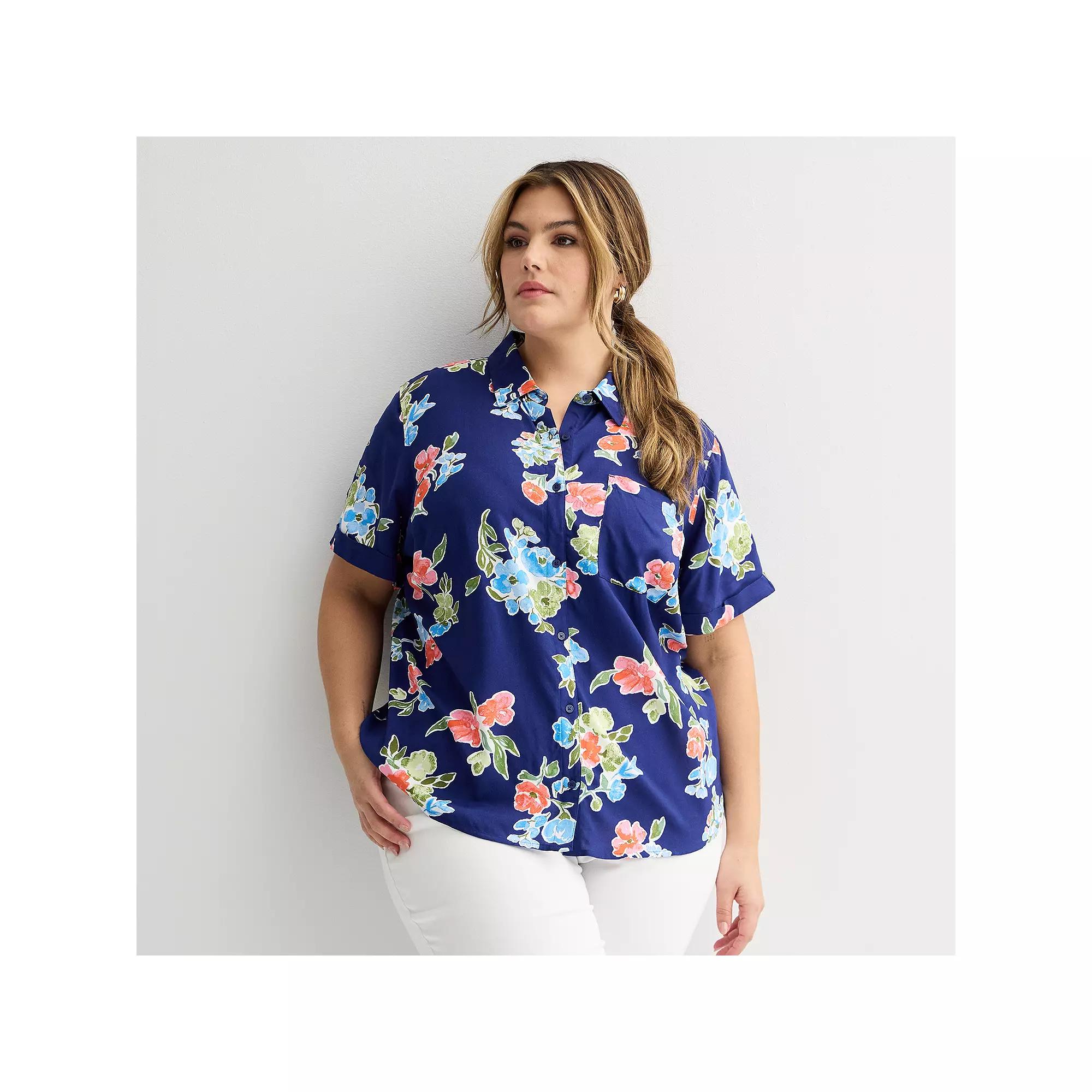 Plus Size Croft & Barrow® Camp Shirt, Women's, Size: 0X, Blue Floral Wash Product Image