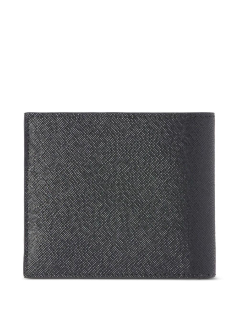 textured bi-fold wallet Product Image
