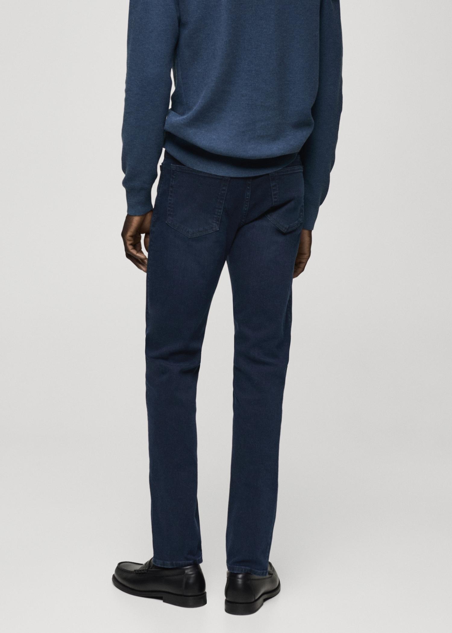 Slim fit Ultra Soft Touch Patrick jeans - Men | MANGO USA Product Image