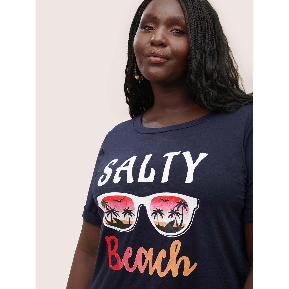 Plus Size Vacation Tropical Print Round Neck T-shirt Midnight Women Resort Non Tropical Vacation T-shirts BloomChic 12/L Product Image