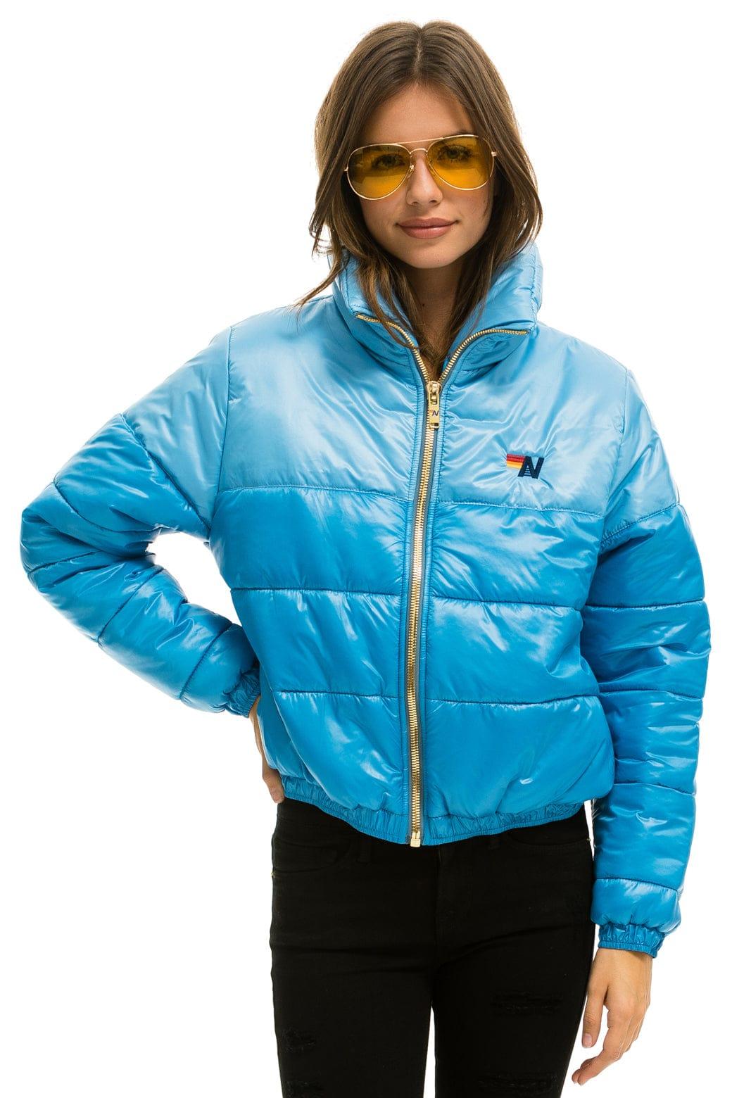 COLOR BLOCK HALF AND HALF APRES PUFFER JACKET - SKY GLOSSY Female Product Image