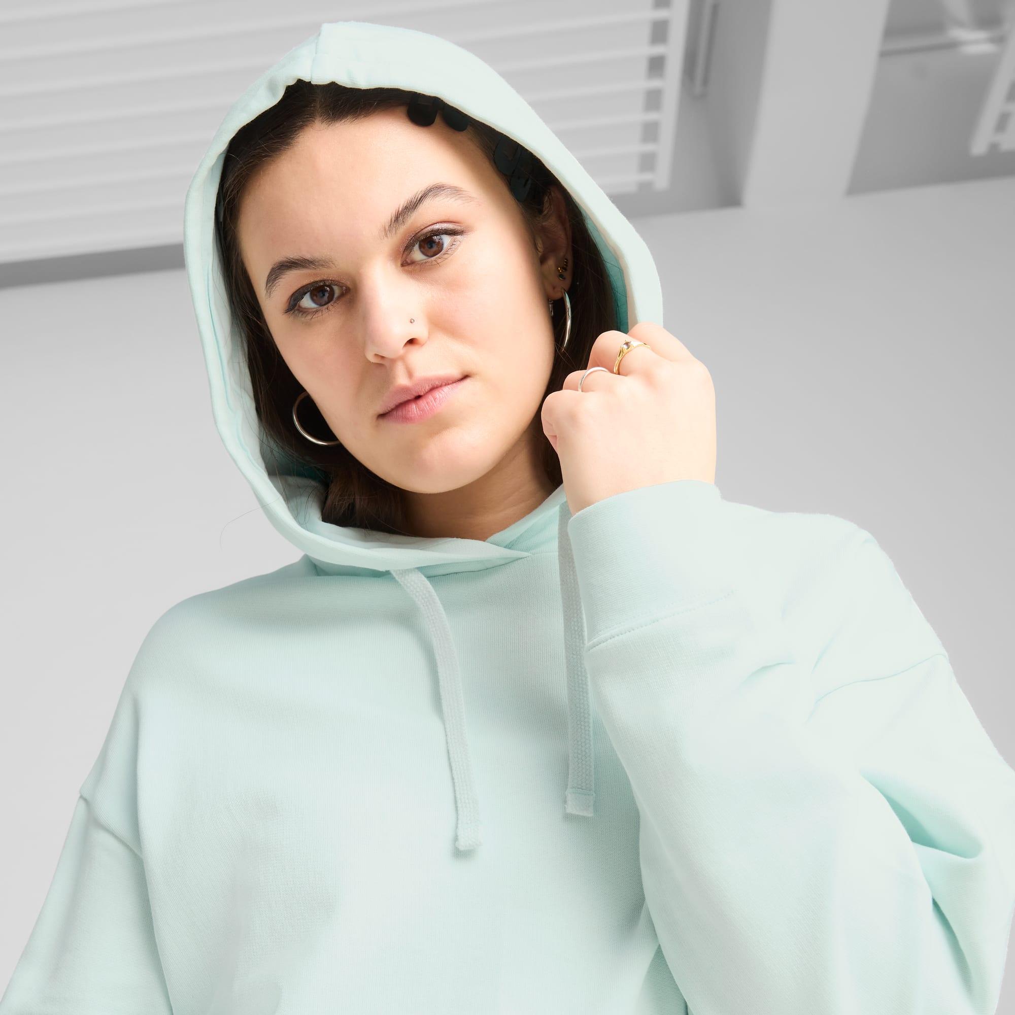 ESS ELEVATED Comfort Hoodie Women Product Image
