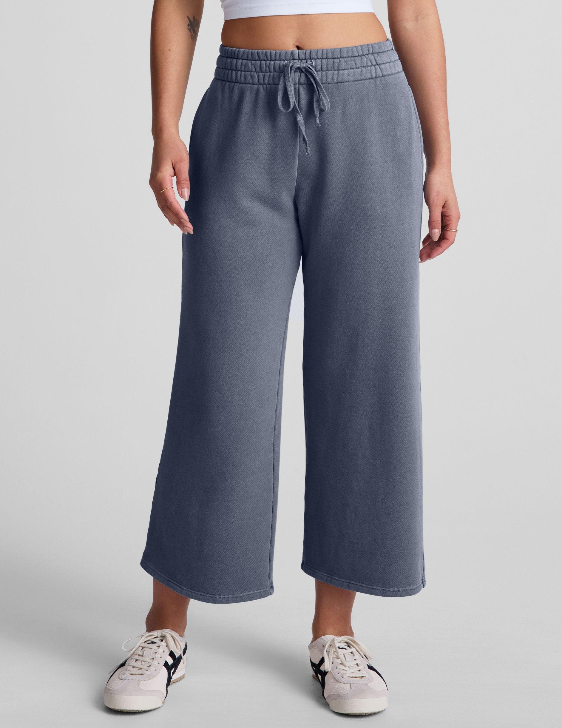 Cali Wide Leg Cropped Pant Product Image