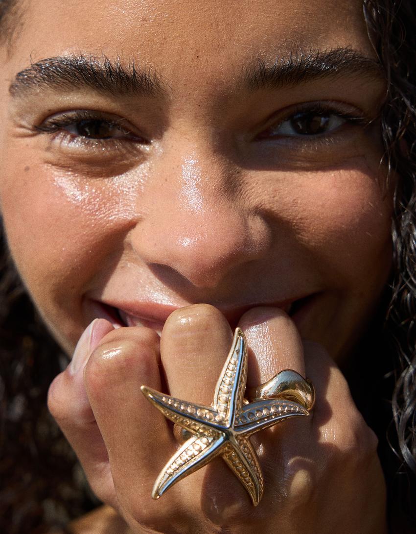 Starfish ring Product Image
