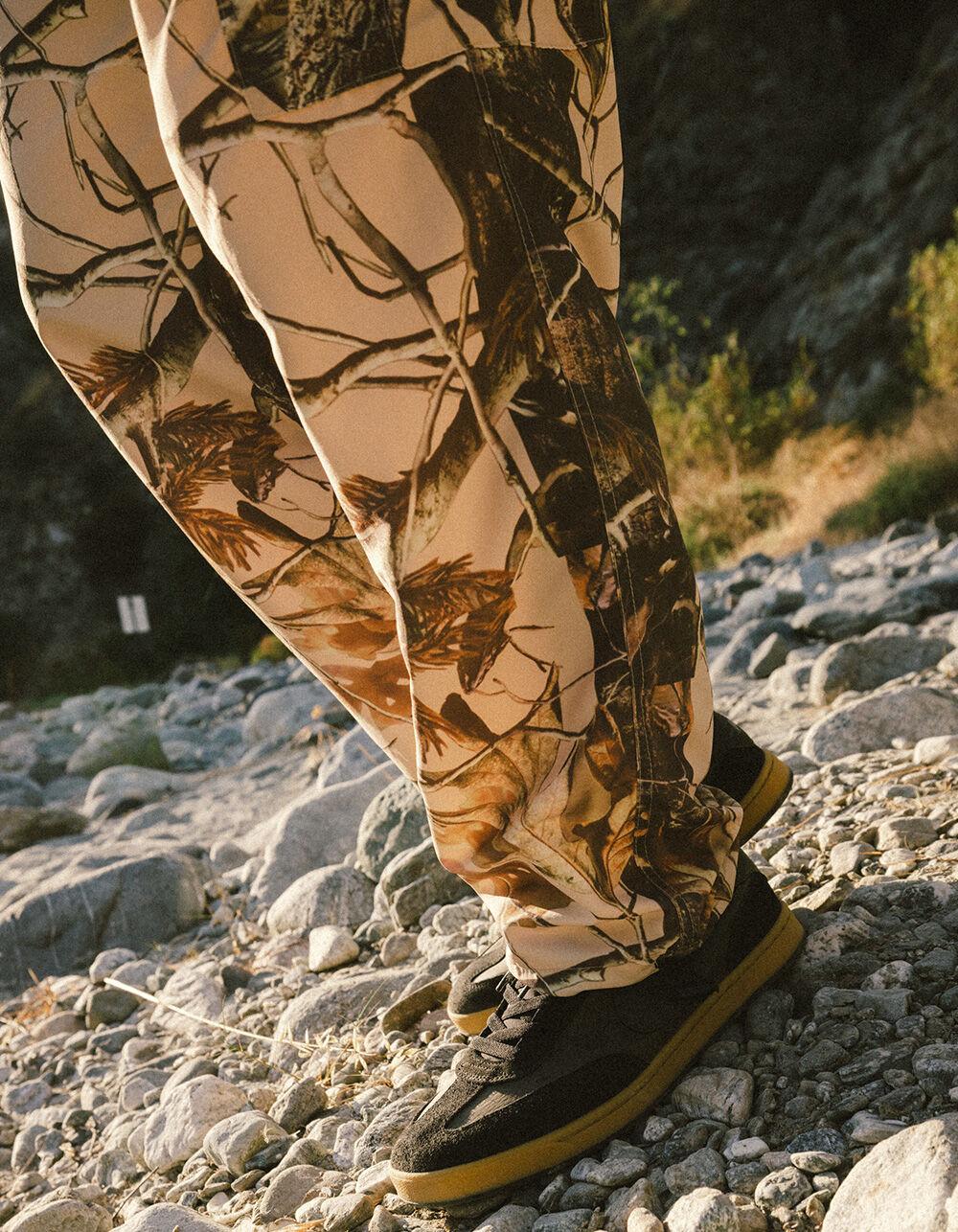LIRA Azalea Mens Loose Fit Nylon Cargo Pants - CAMO Product Image