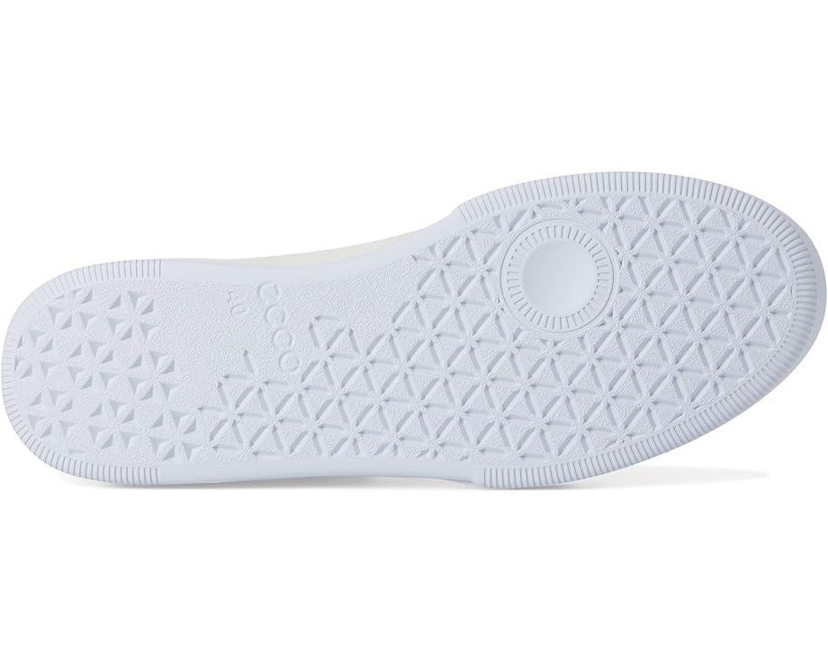 Soft 7 Easy Slip Sneaker Product Image