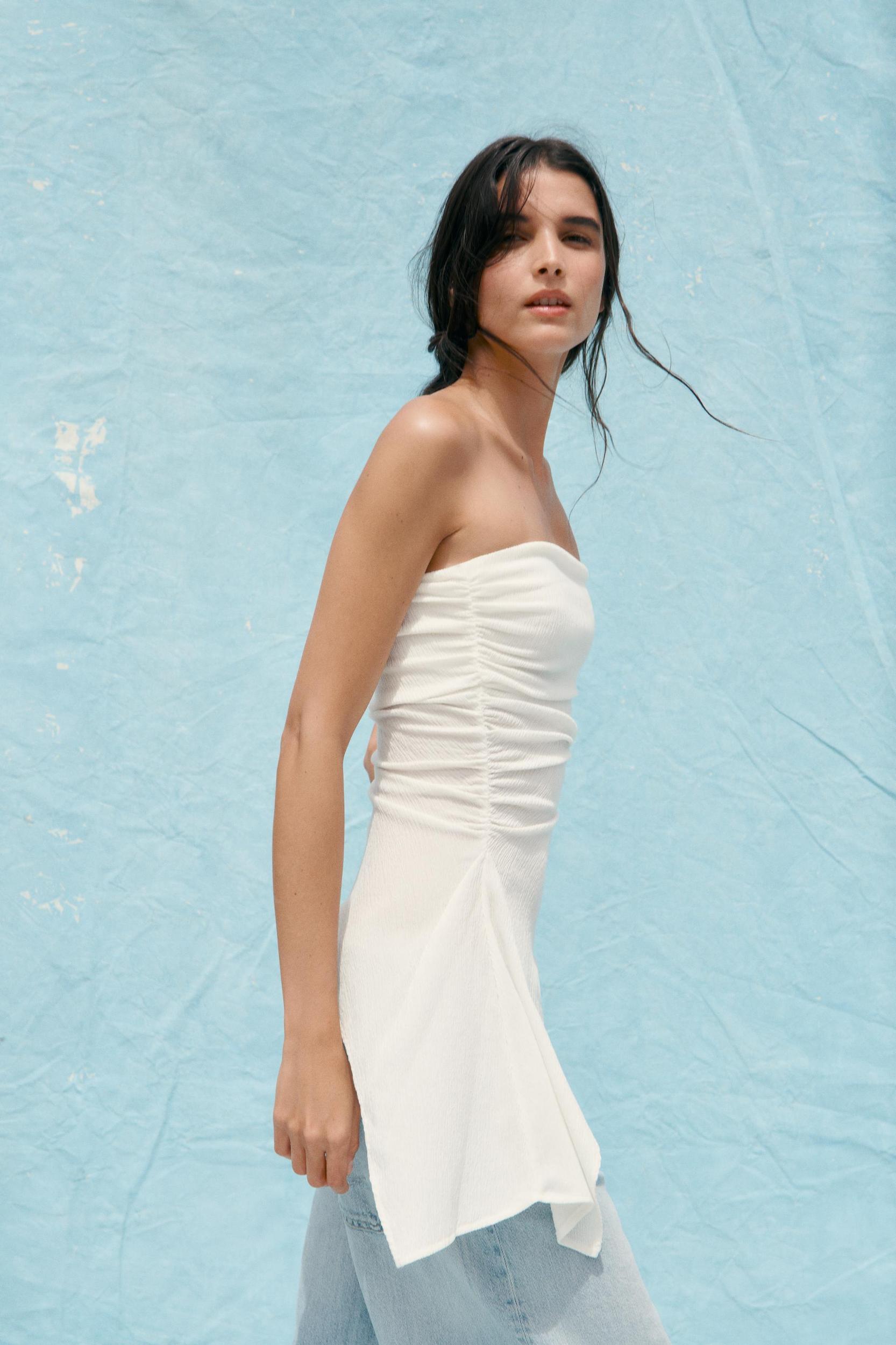 TEXTURED BANDEAU TOP Product Image