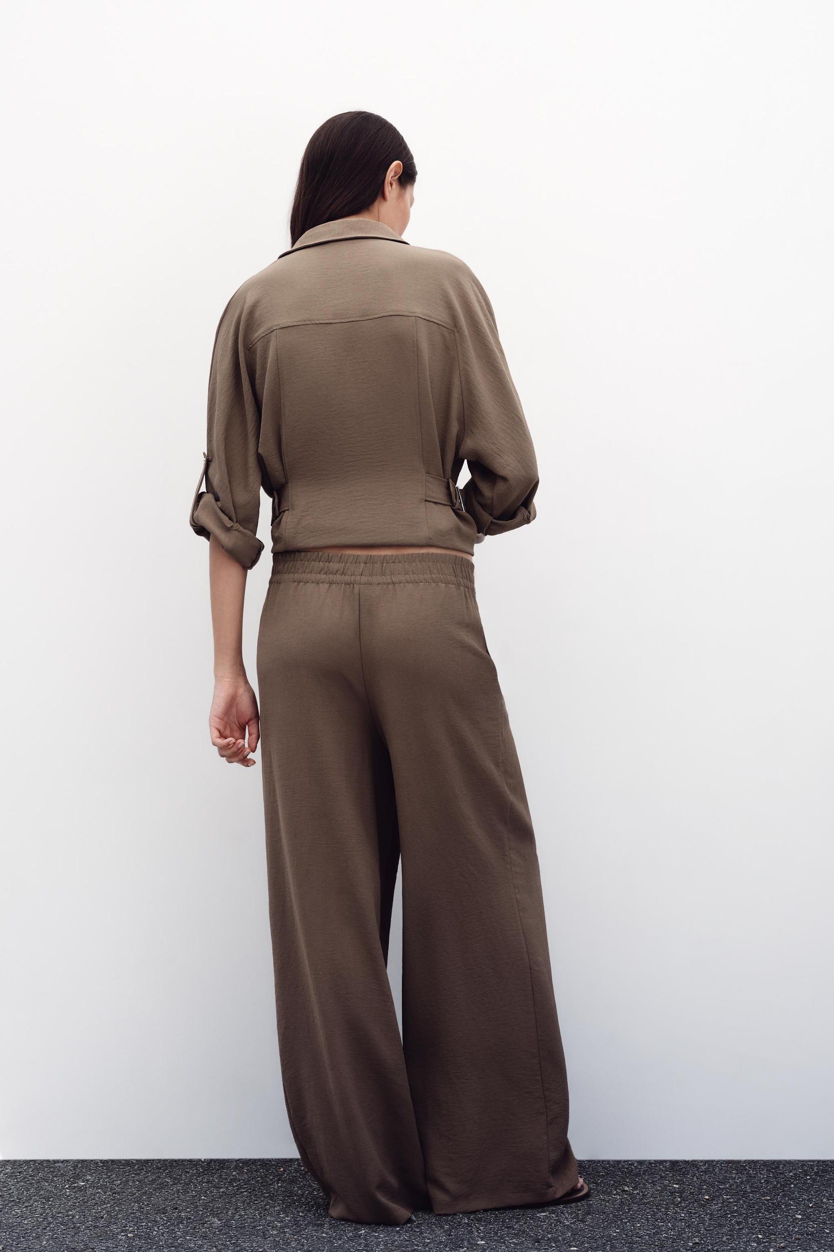 FLOWY WIDE LEG PANTS Product Image