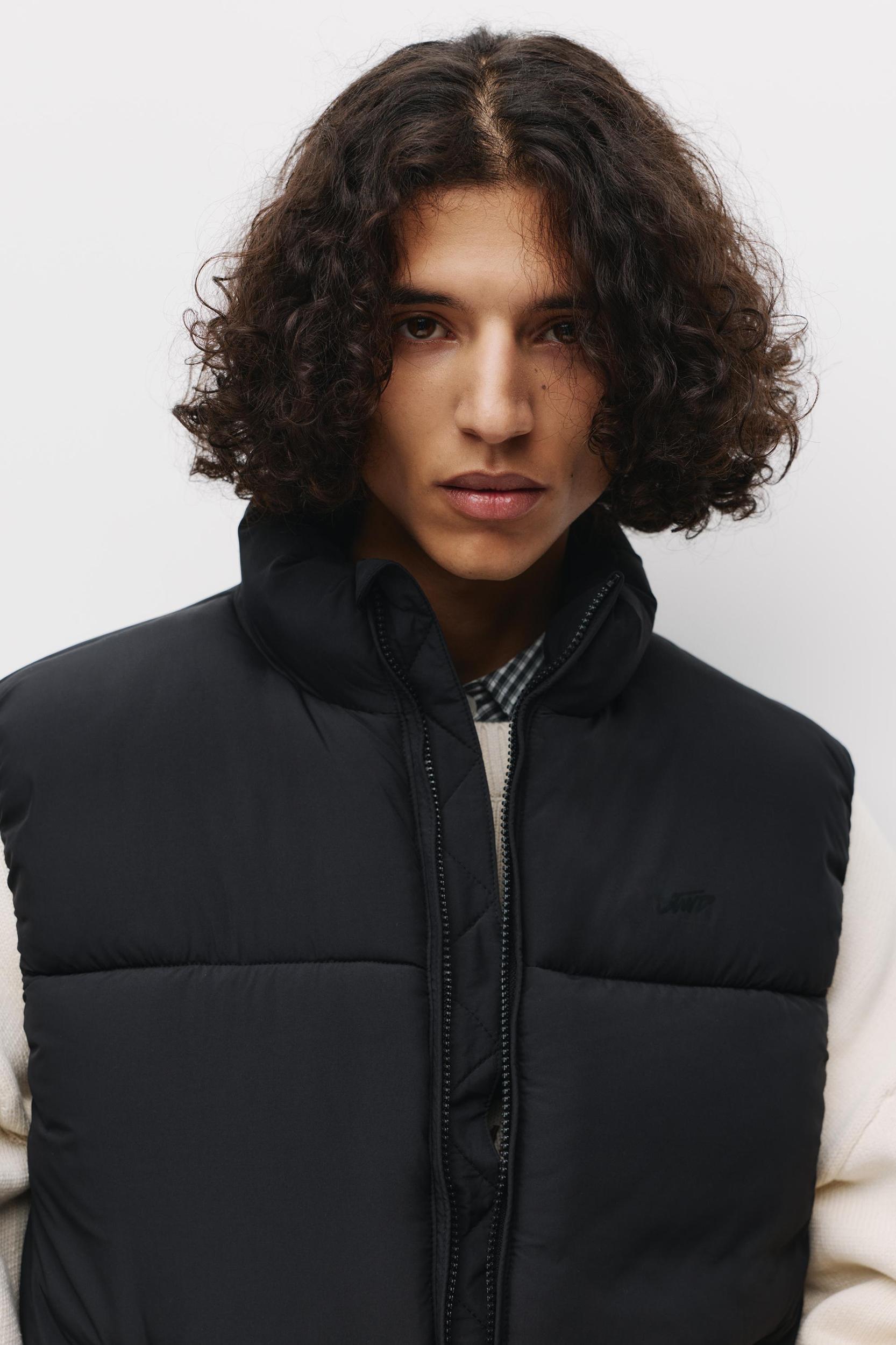 STWD padded gilet Product Image