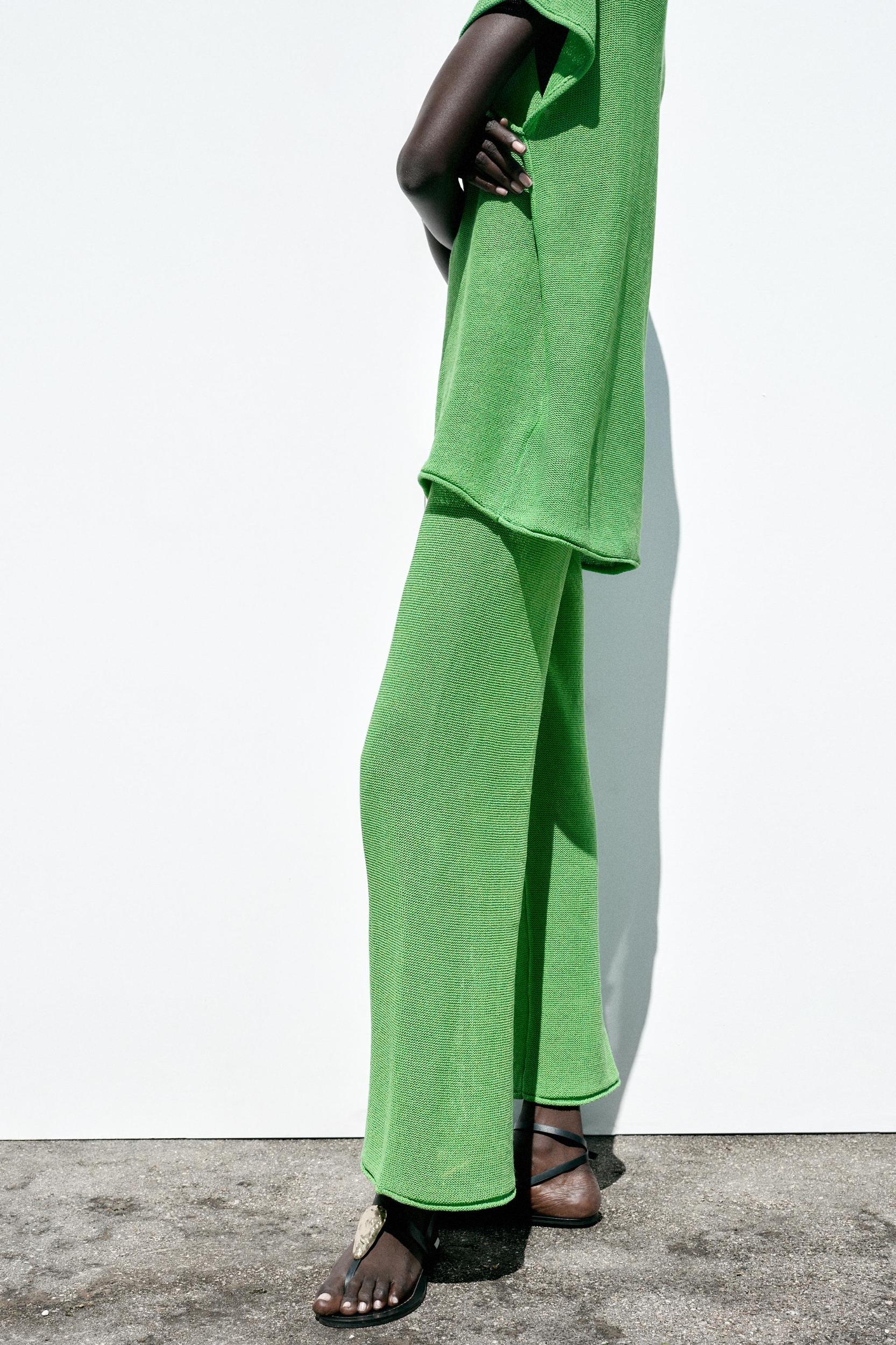 WIDE LEG KNIT PANTS Product Image