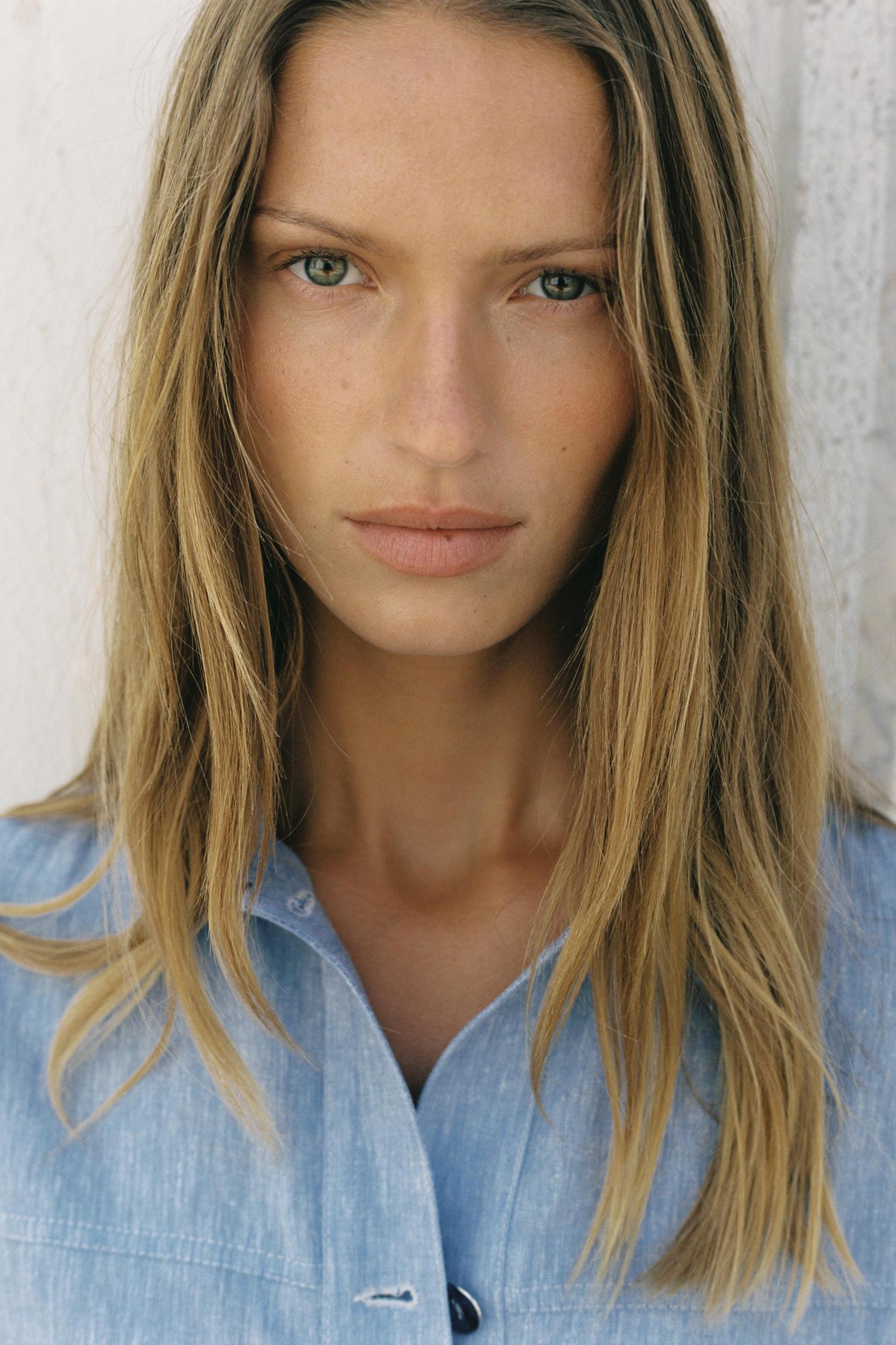 LINEN OVERSHIRT Product Image