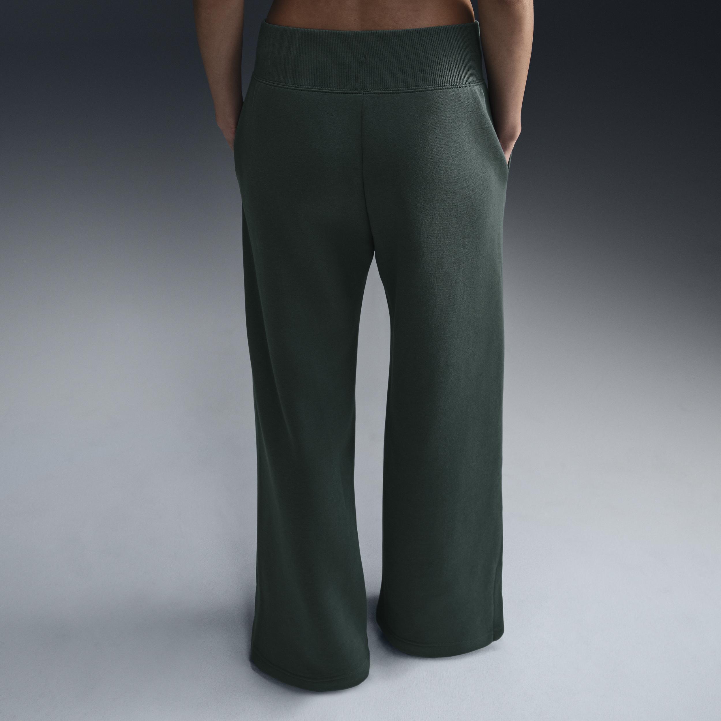 Women's Nike Sportswear Phoenix Fleece High-Waisted Wide-Leg Sweatpants Product Image
