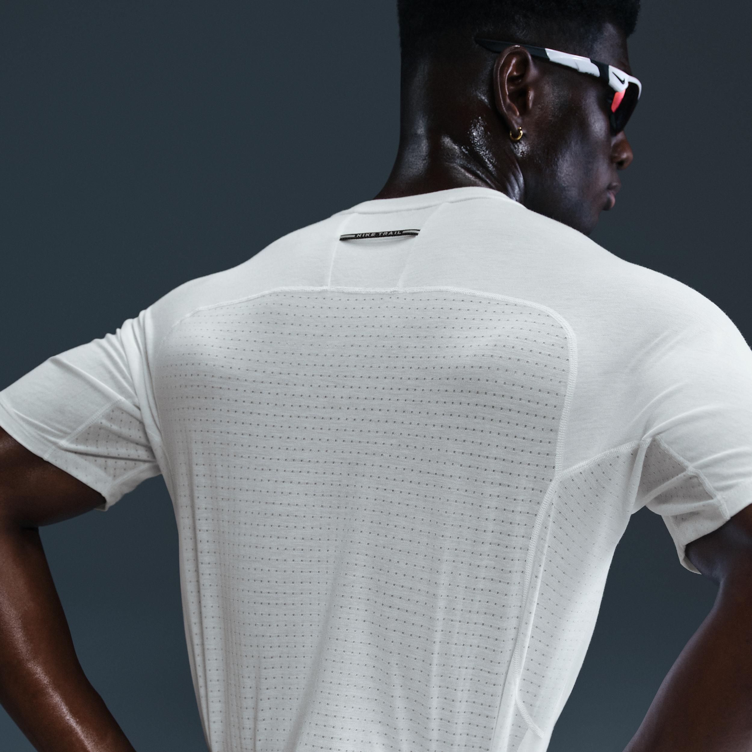 Nike Mens Solar Chase Dri-FIT ADV Short-Sleeve Running Top | HJ3580-121 Product Image