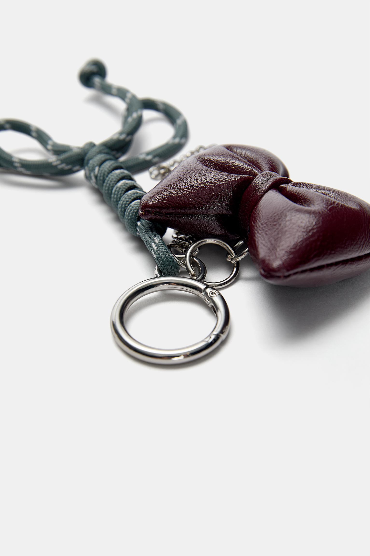 Bow charm Product Image