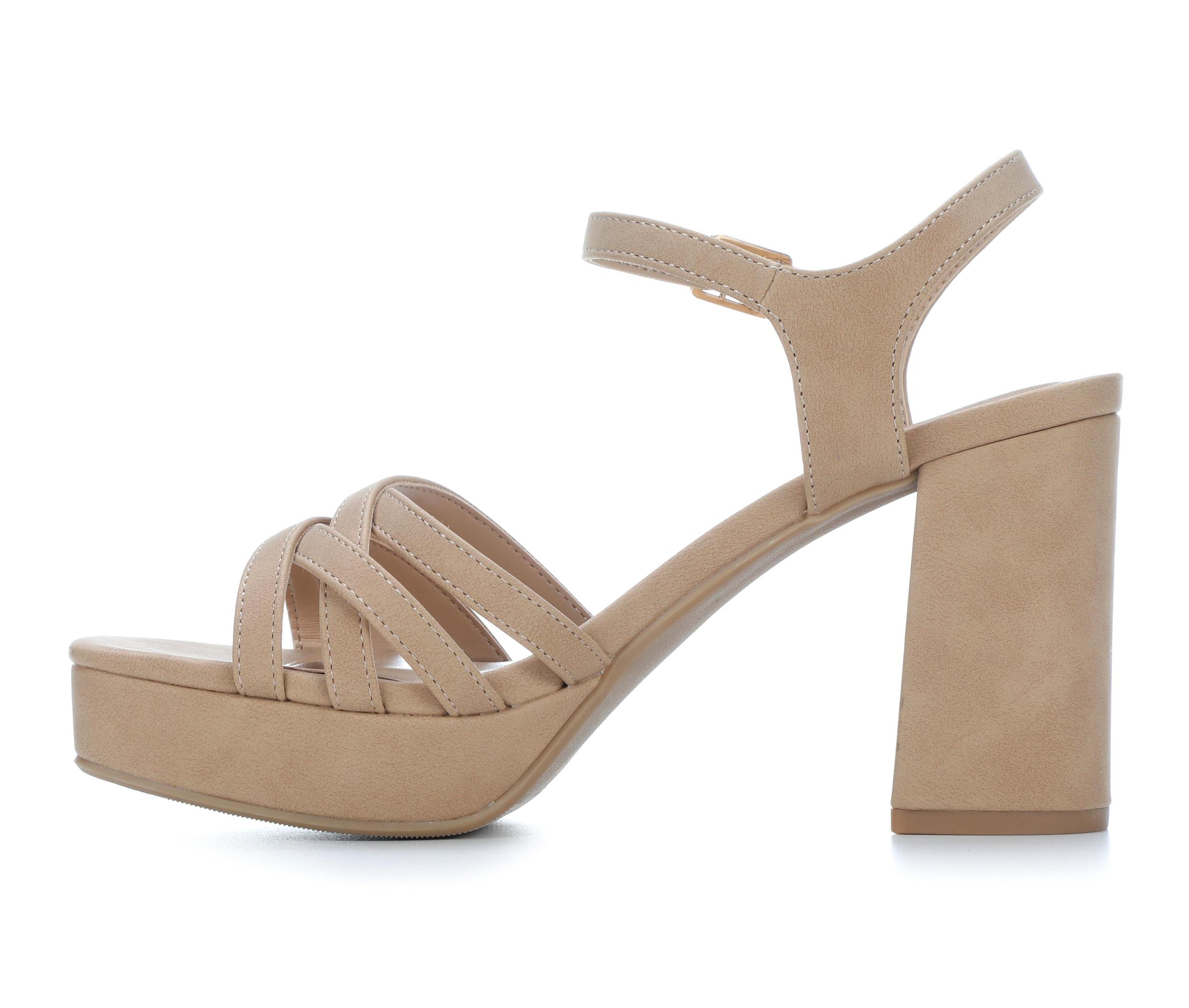 Women's Y-Not Loona-S Block Heels Product Image