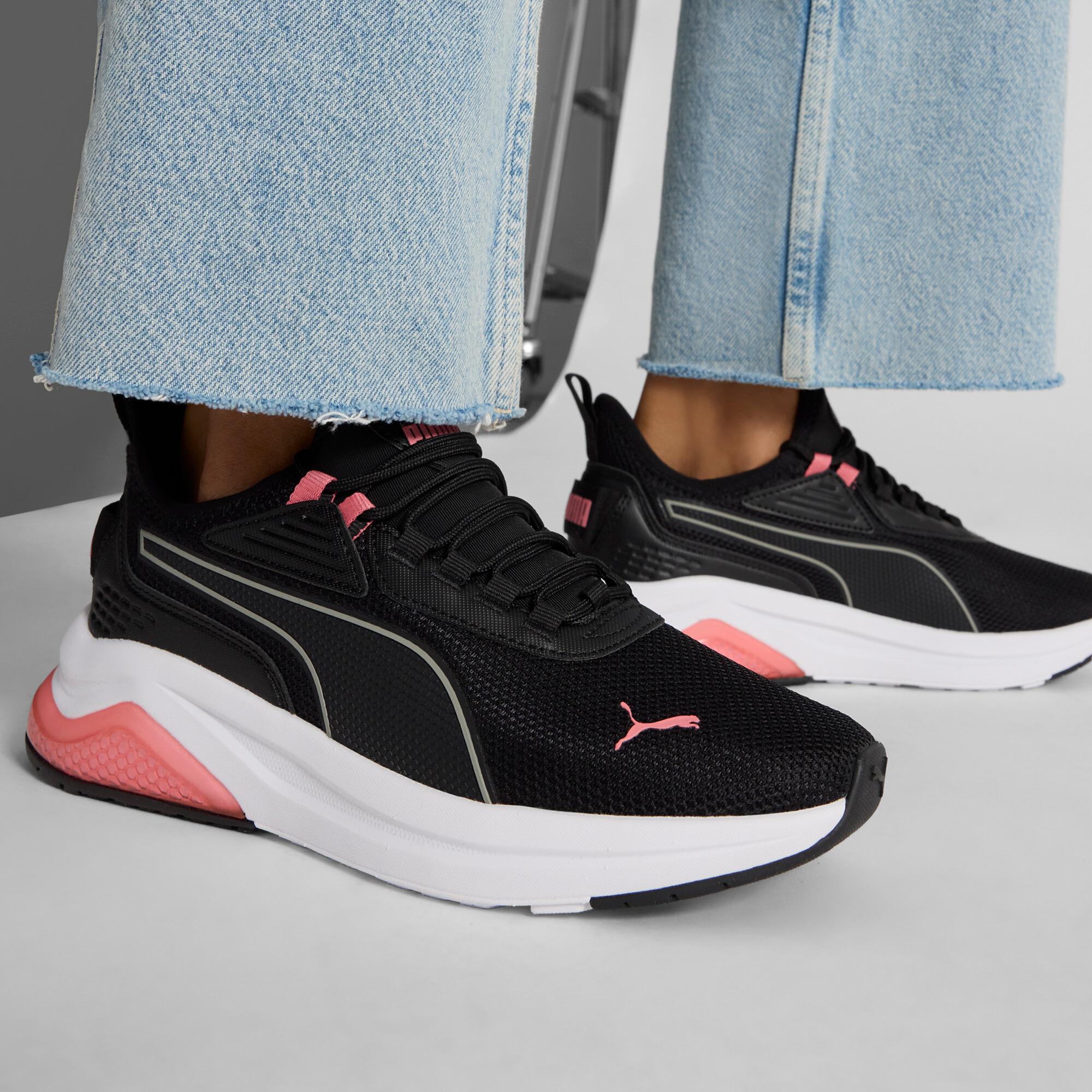 Amplifier Women's Sneakers Product Image