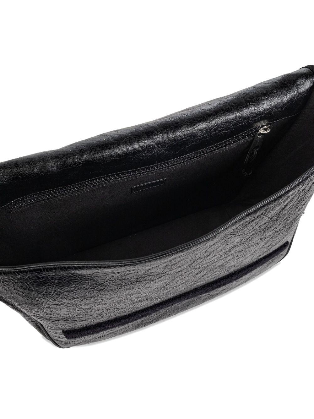 Explorer shoulder bag Product Image