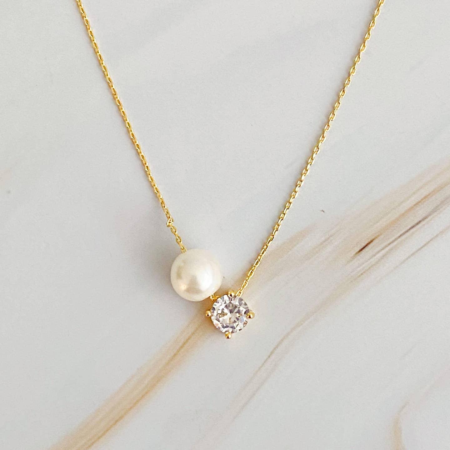 Single Pearl & Diamond Necklace Product Image