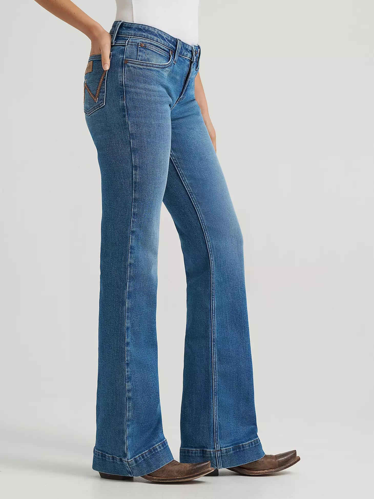 Women's Wrangler Retro® Mae Trouser Jean | Women's JEANS | Wrangler® Product Image