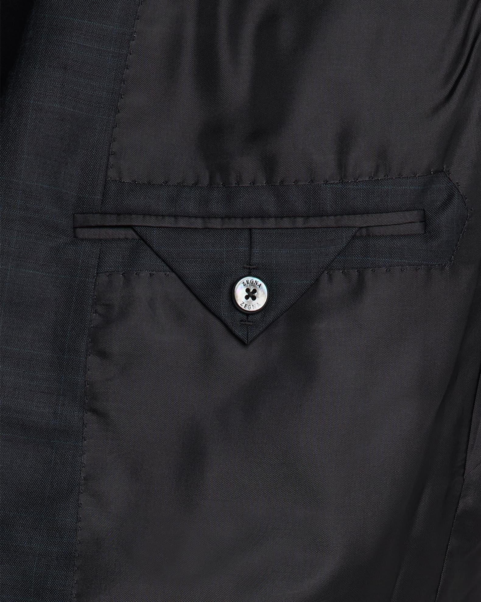 Men's Wool Woven Plaid Two-Piece Suit Product Image