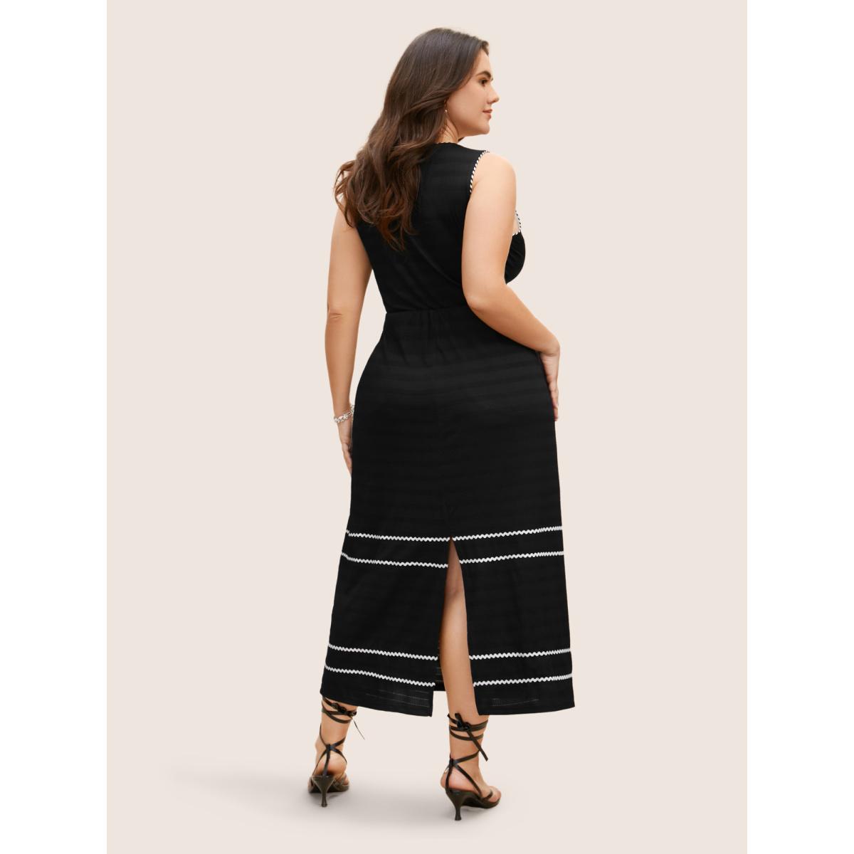 Plus Size Square Neck Contrast Webbing Split Hem Dress Black Women Elegant Woven ribbon&lace trim Square Neck Sleeveless Curvy BloomChic 14-16/1X Product Image