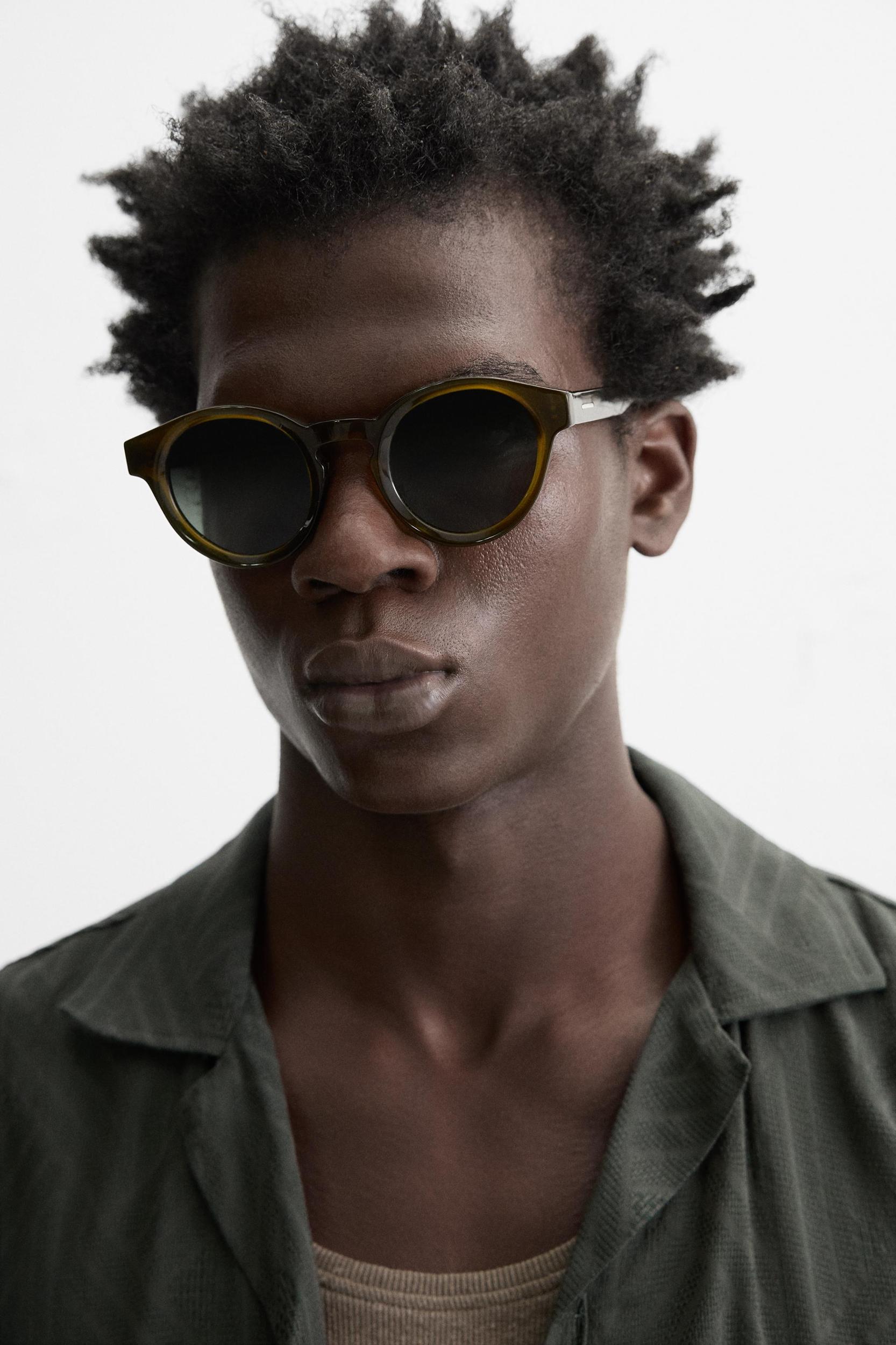 STRIPED JACQUARD SHIRT Product Image