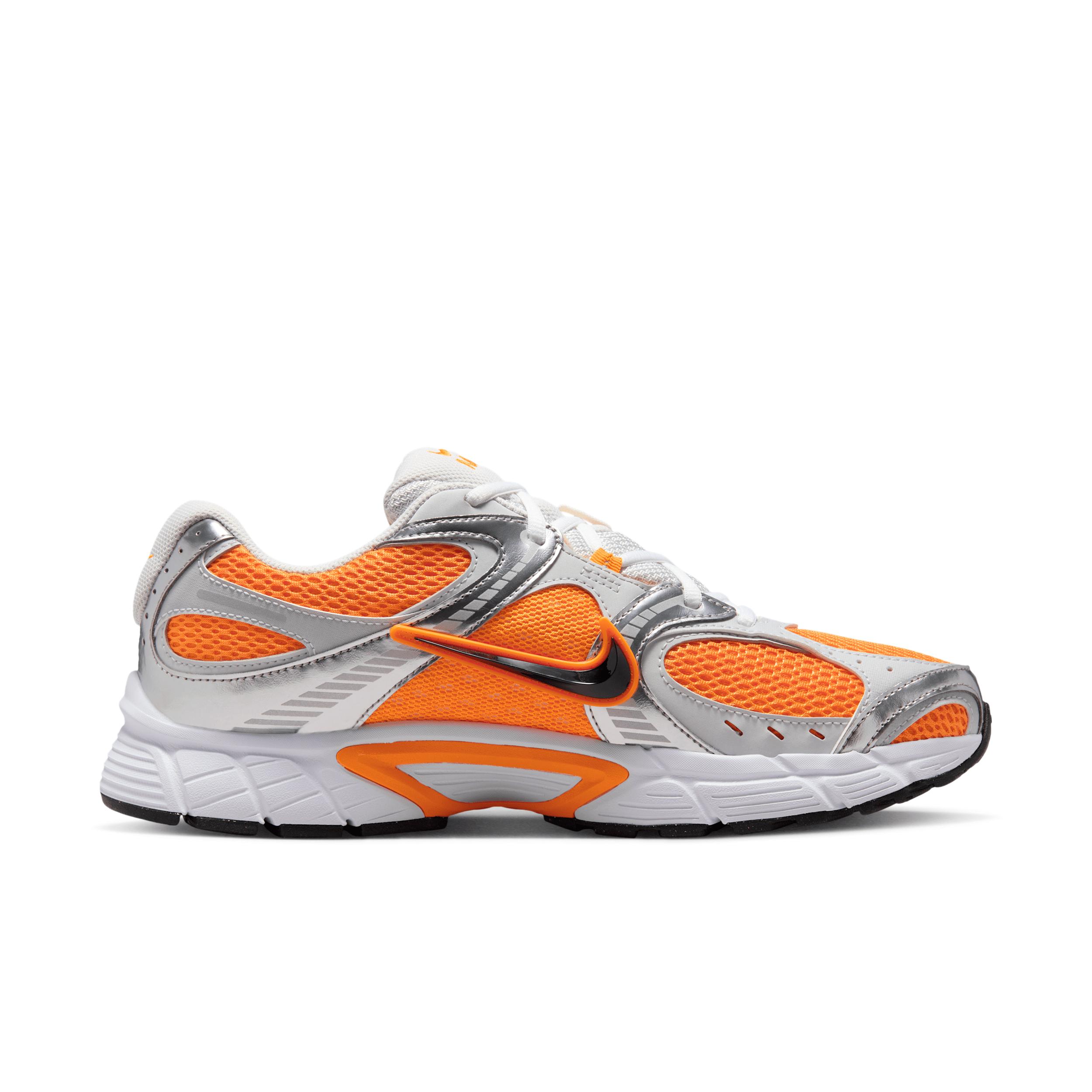 Nike Mens V5 RNR Shoes | HJ5228-104 Product Image