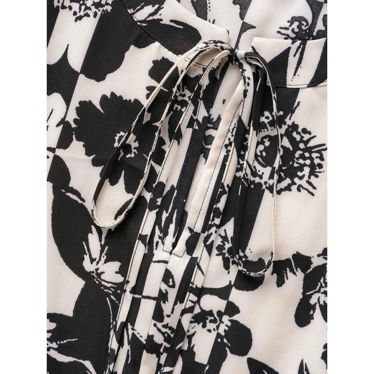 Plus Size Silhouette Floral Print Tie Knot Gathered Dress WhiteSmoke Women Elegant Tie knot V-neck Long Sleeve Curvy BloomChic 10/M Product Image