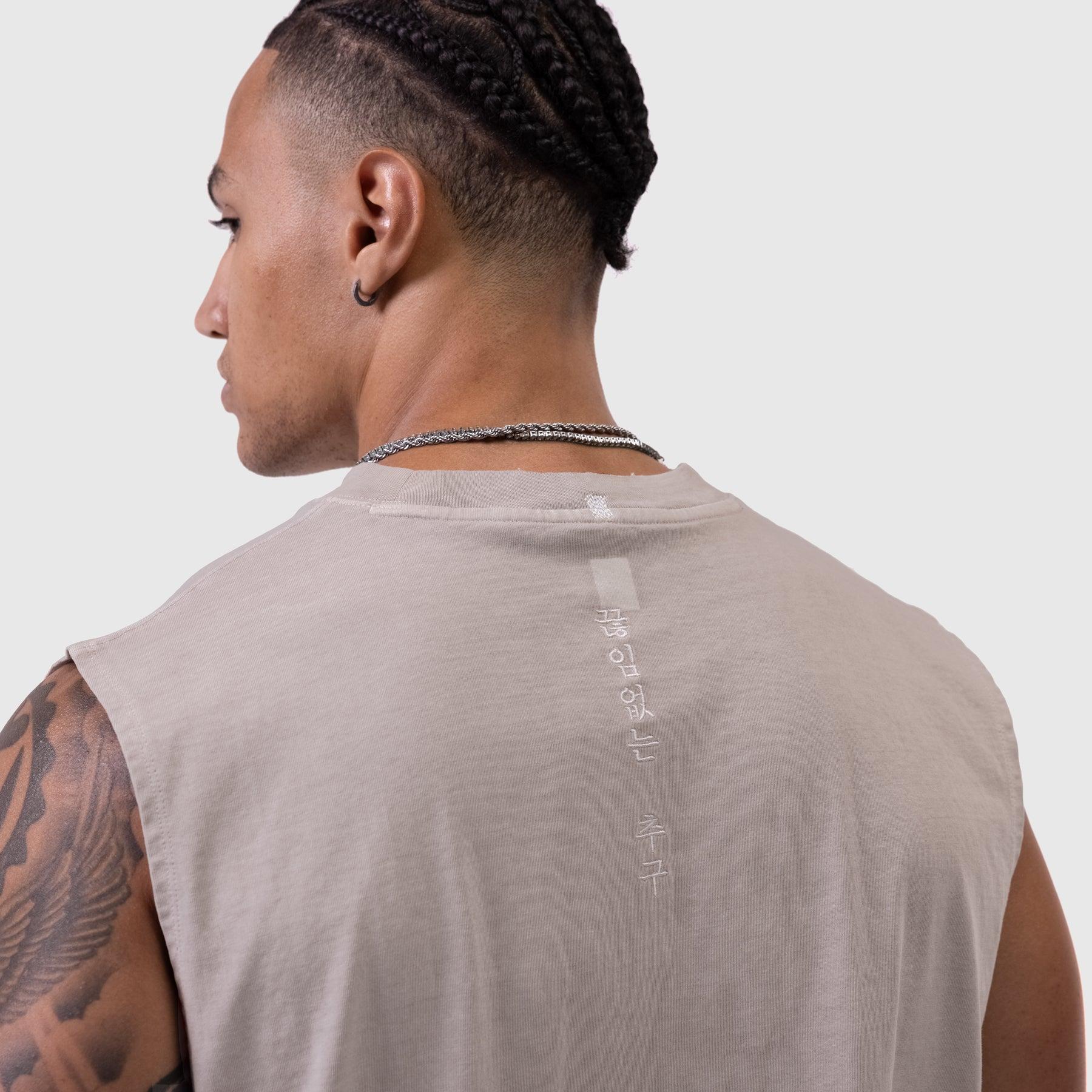 0807. Tech Essential™ Relaxed Cutoff - Faded Chai Product Image
