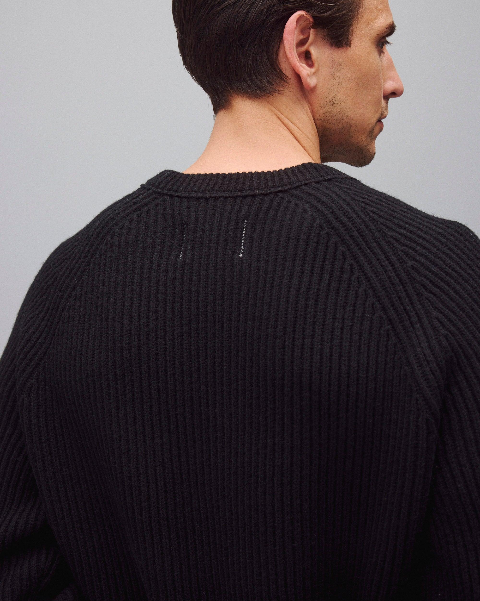 0851. Tech Essential™ Relaxed Long Sleeve - Faded Crimson Product Image