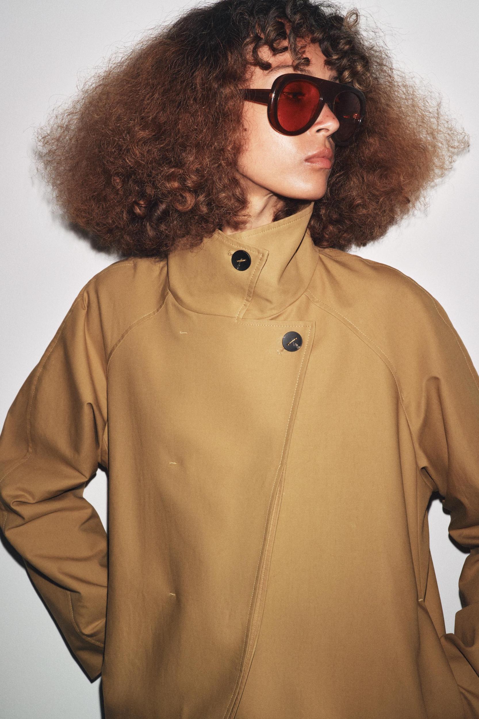 MINIMAL SHORT TRENCH ZW COLLECTION Product Image