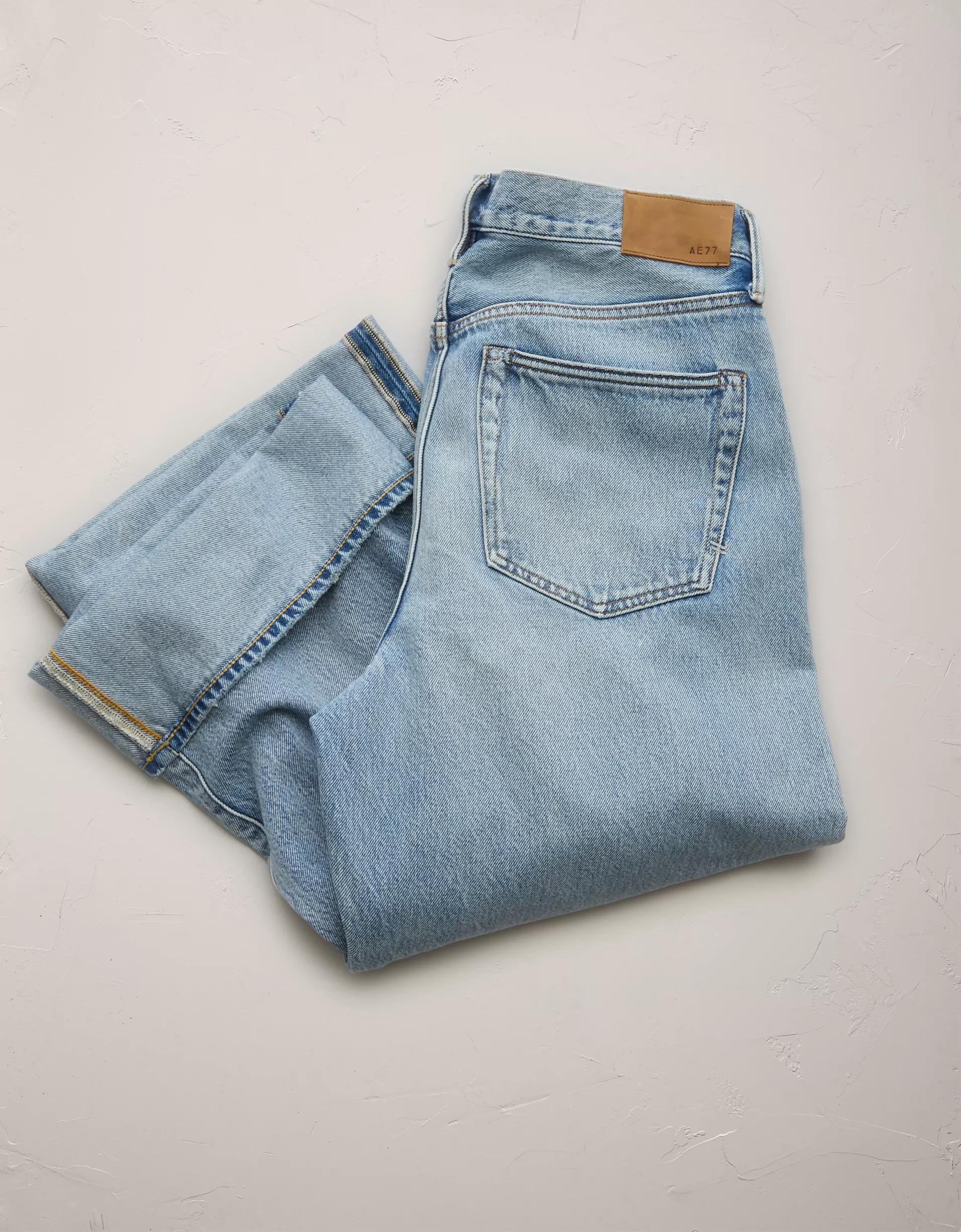 AE77 Premium Wide Crop Cuff Jean Product Image