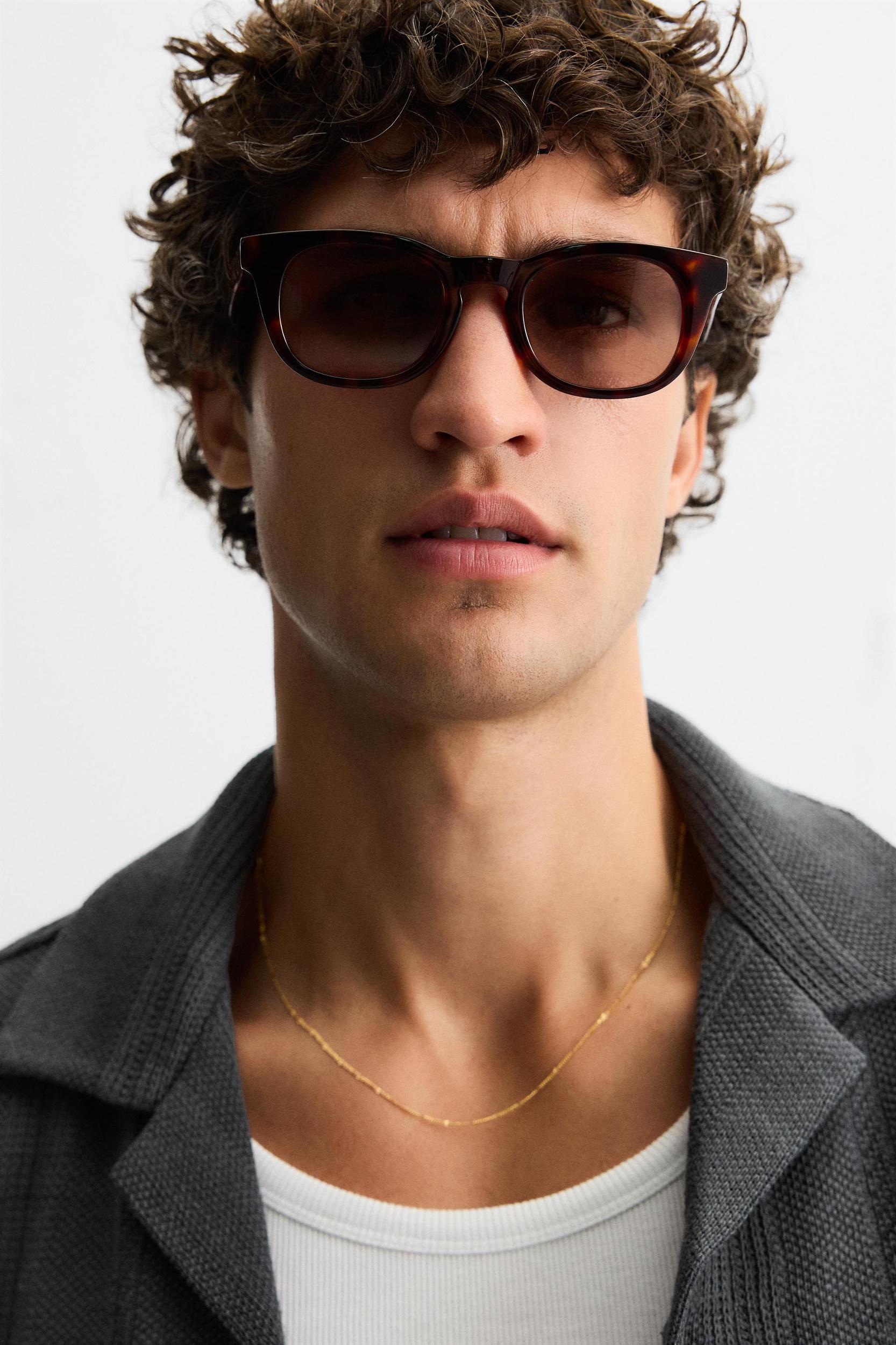 TEXTURED RELAXED FIT SHIRT Product Image