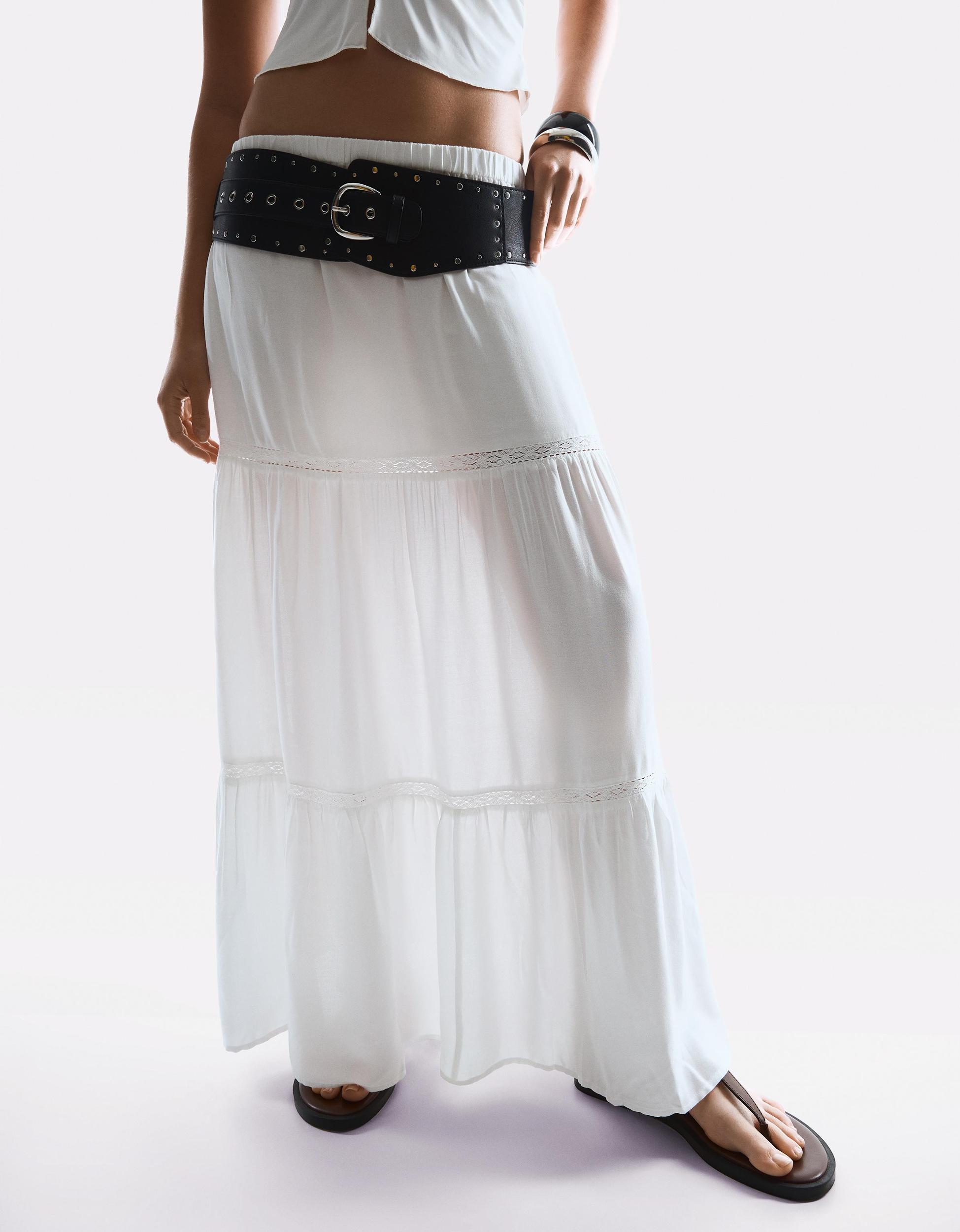 Midi skirt with lace trims Product Image