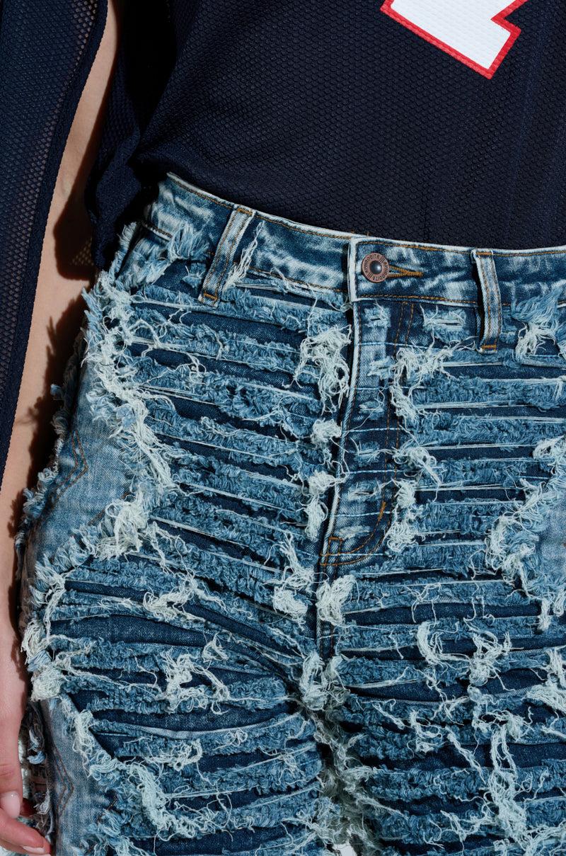 TURN AROUND DISTRESSED DENIM PANT Product Image