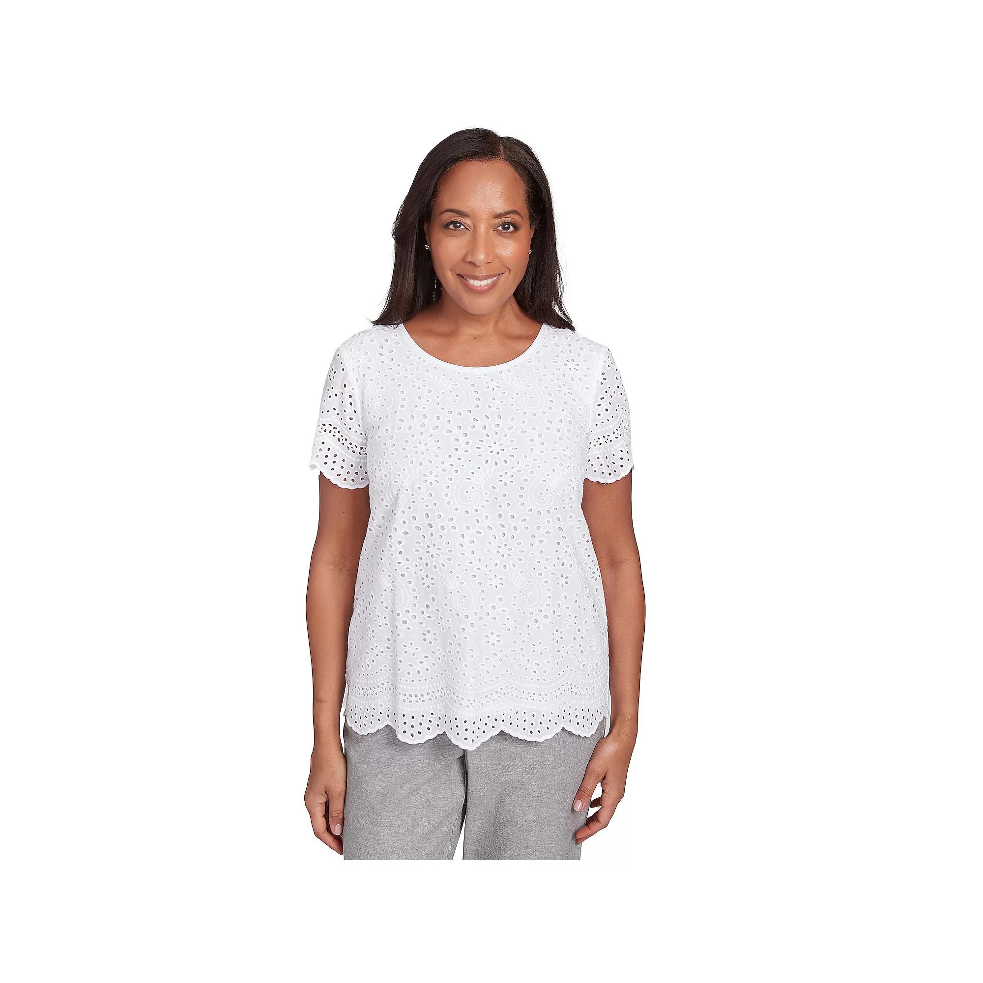 Petite Alfred Dunner Eyelet Scalloped Hem Tee, Women's, Size: Medium Petite, White Product Image