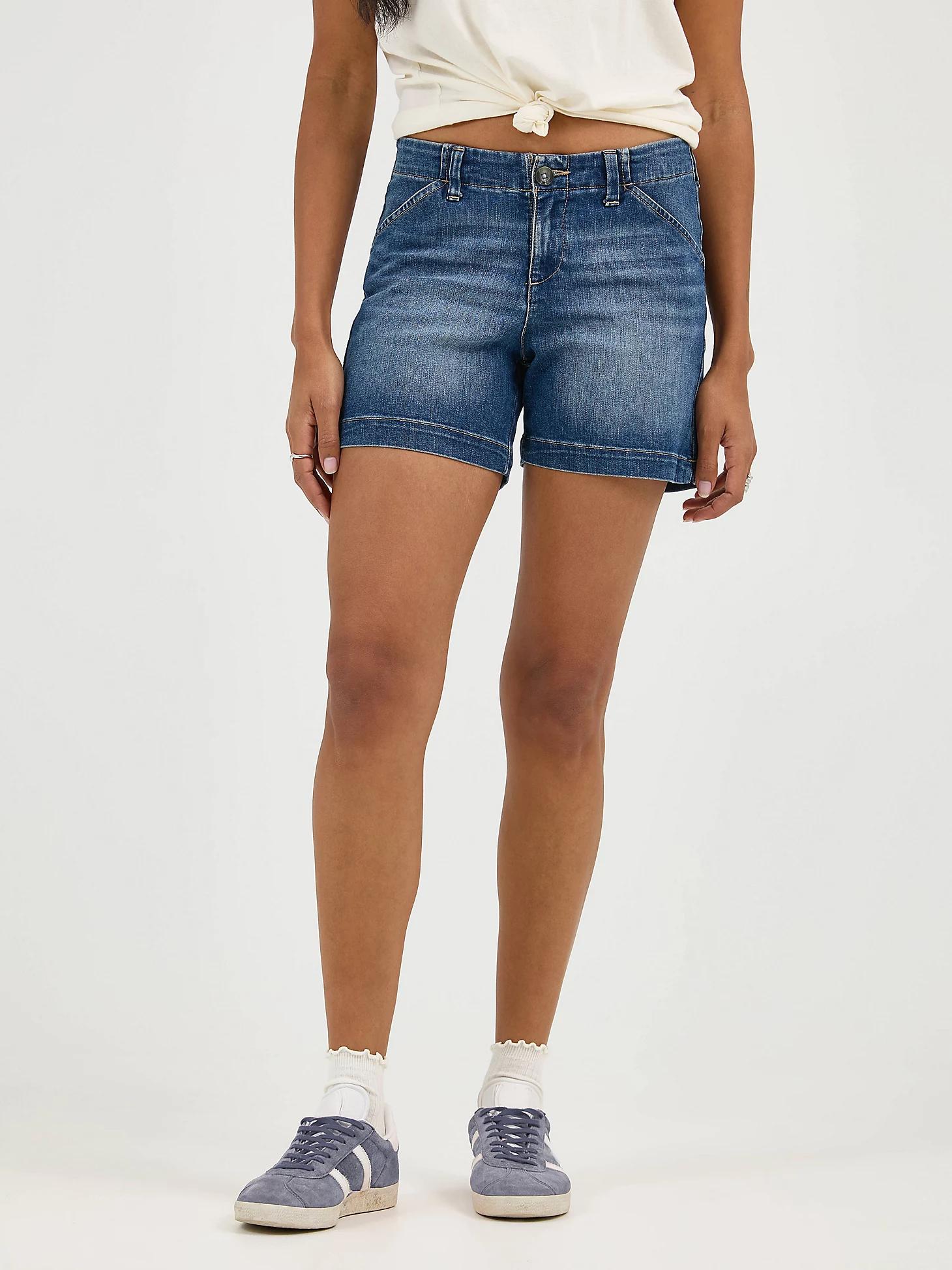 Women's Legendary Chino Short | Women's Shorts | Lee® Product Image