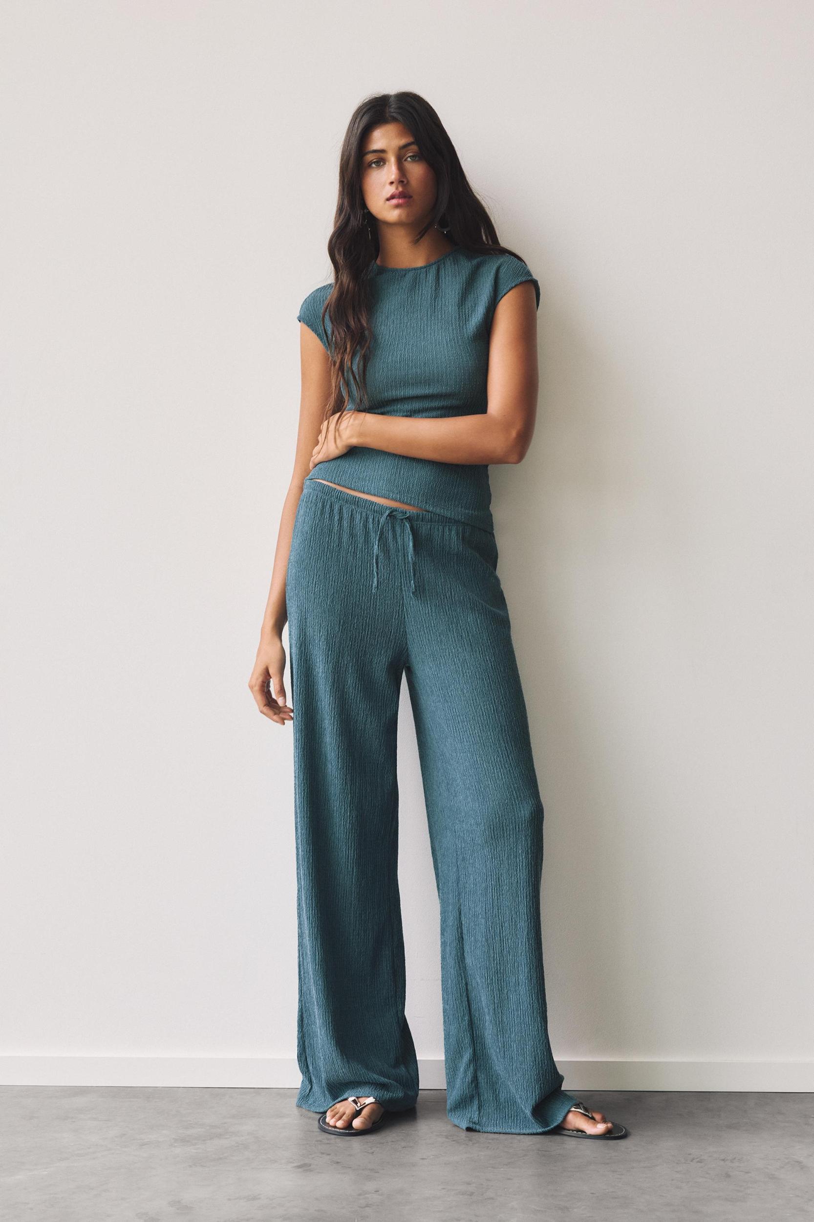 Wide-leg crepe pants Product Image