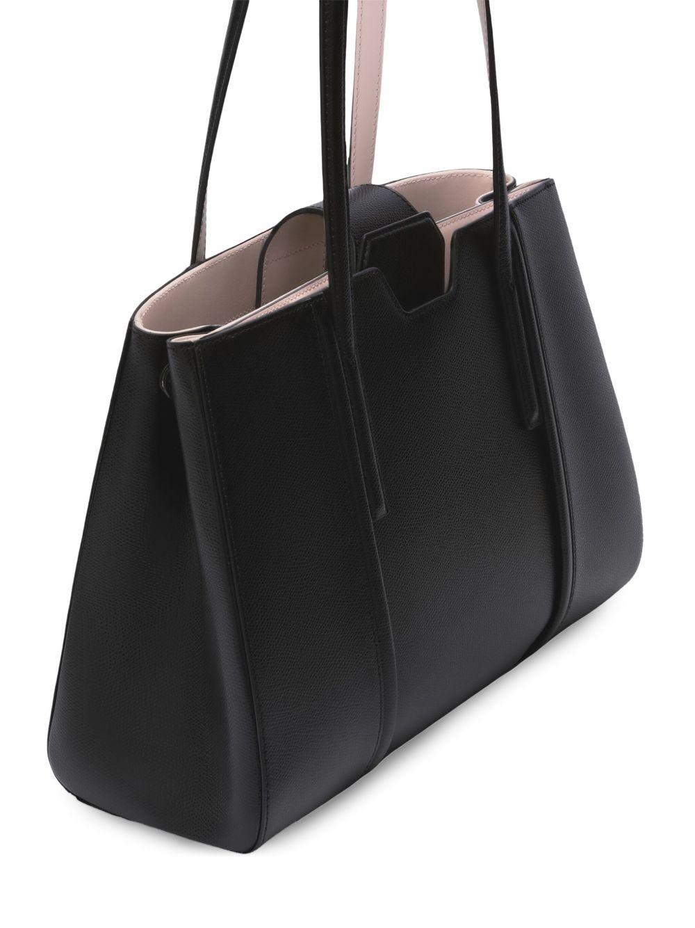 leather tote bag  Product Image